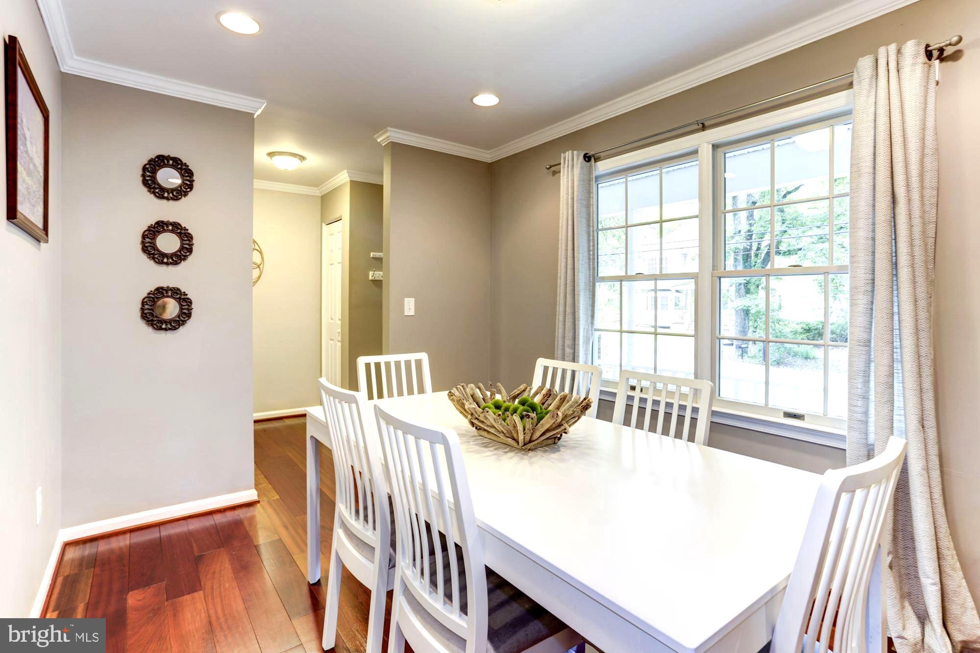 BAY HIGHLANDS - Residential