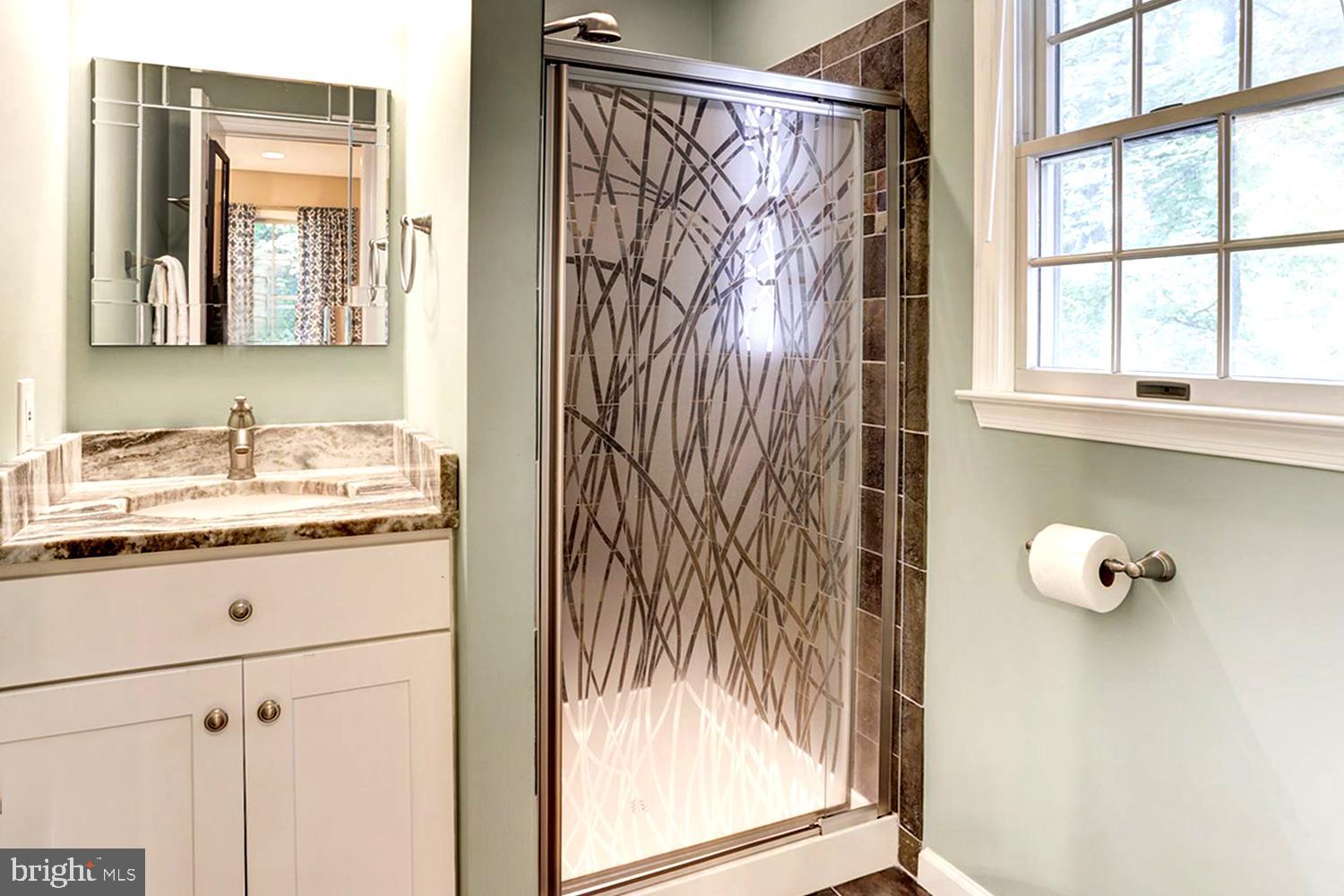 BAY HIGHLANDS - Residential