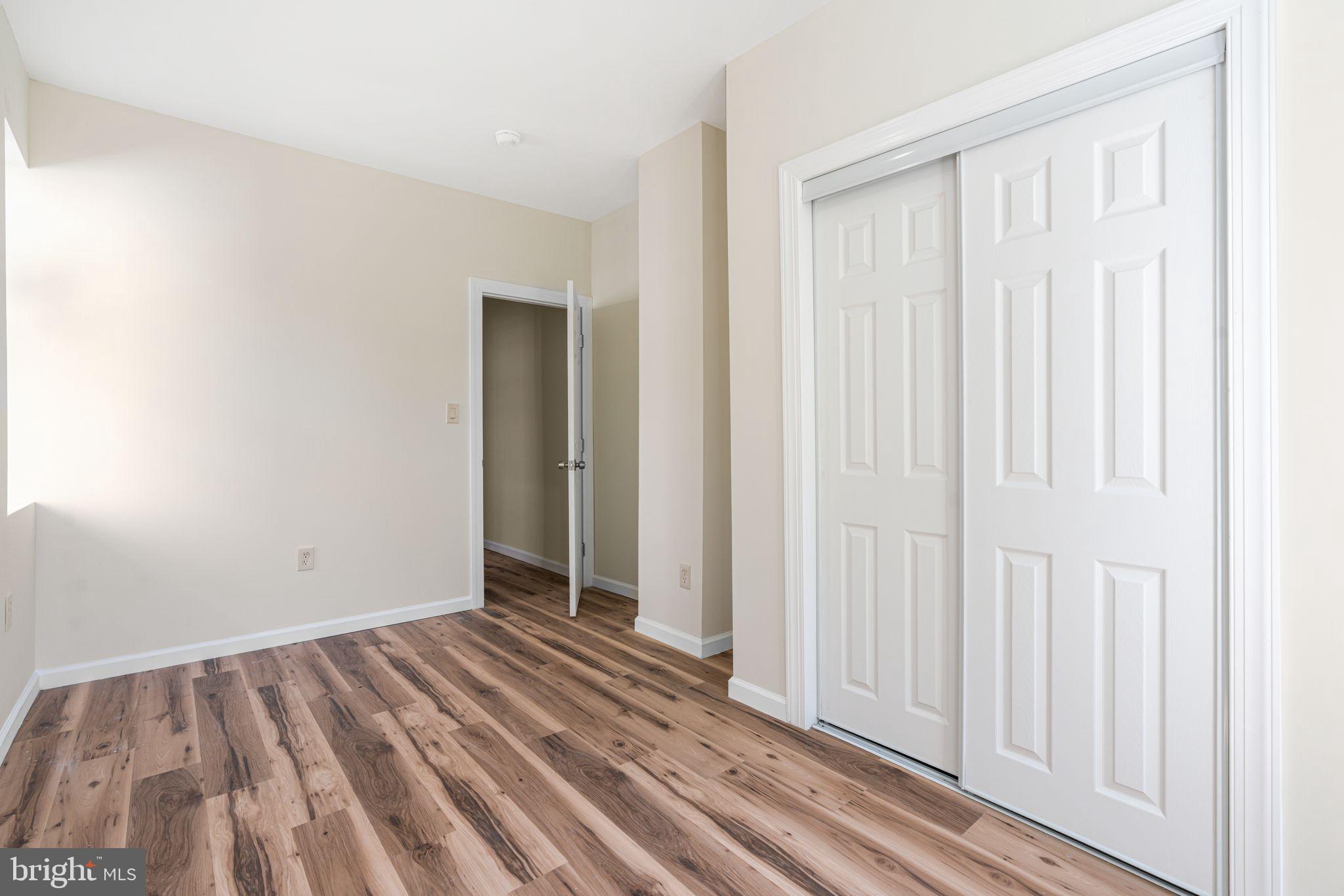 PORT RICHMOND - Residential