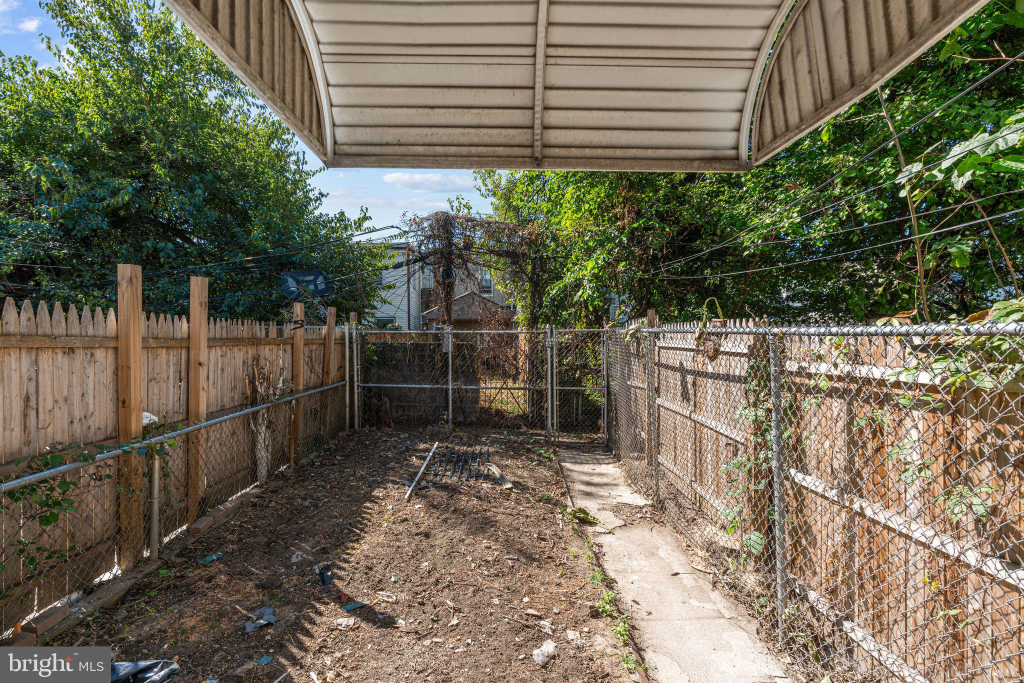 PORT RICHMOND - Residential