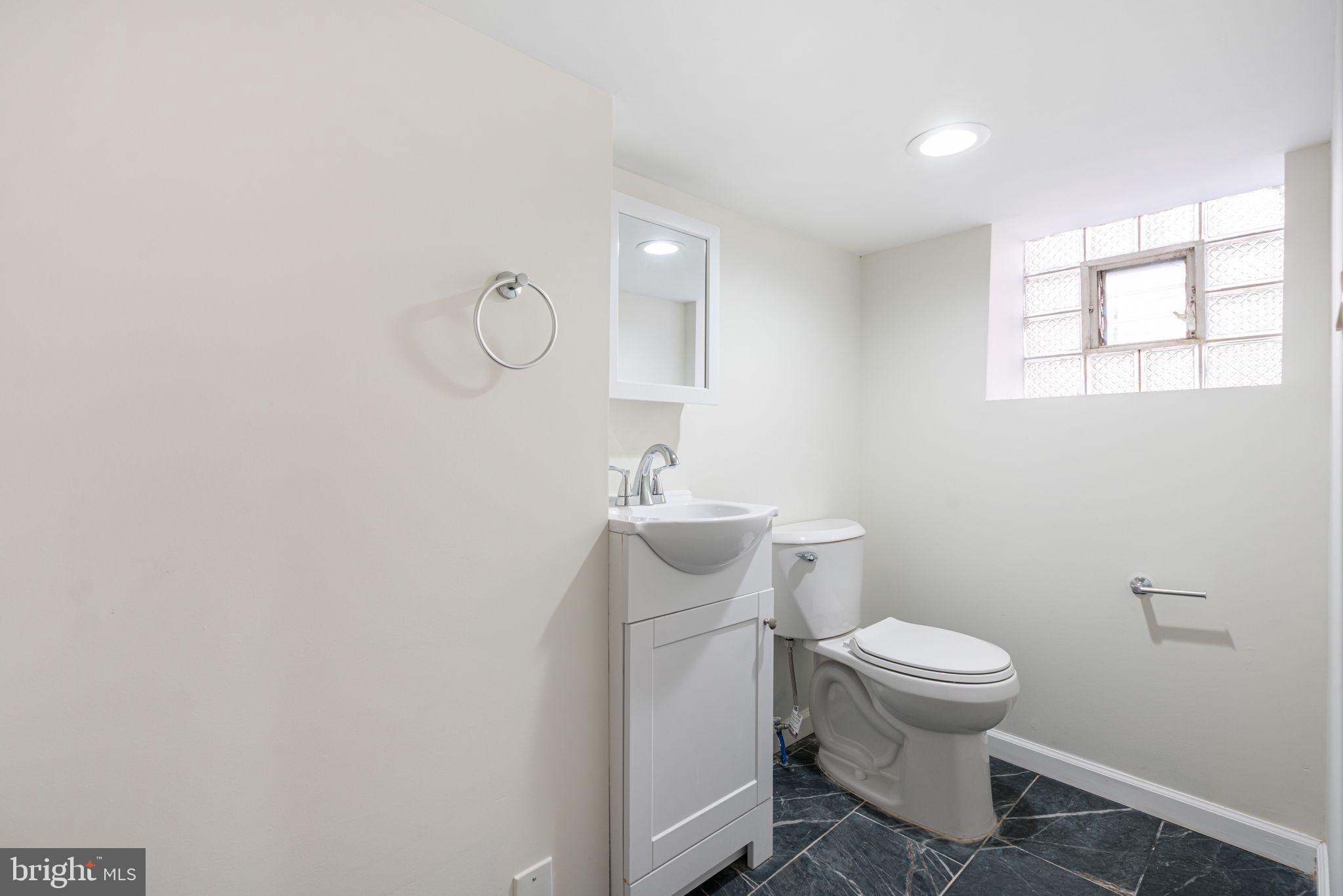 PORT RICHMOND - Residential