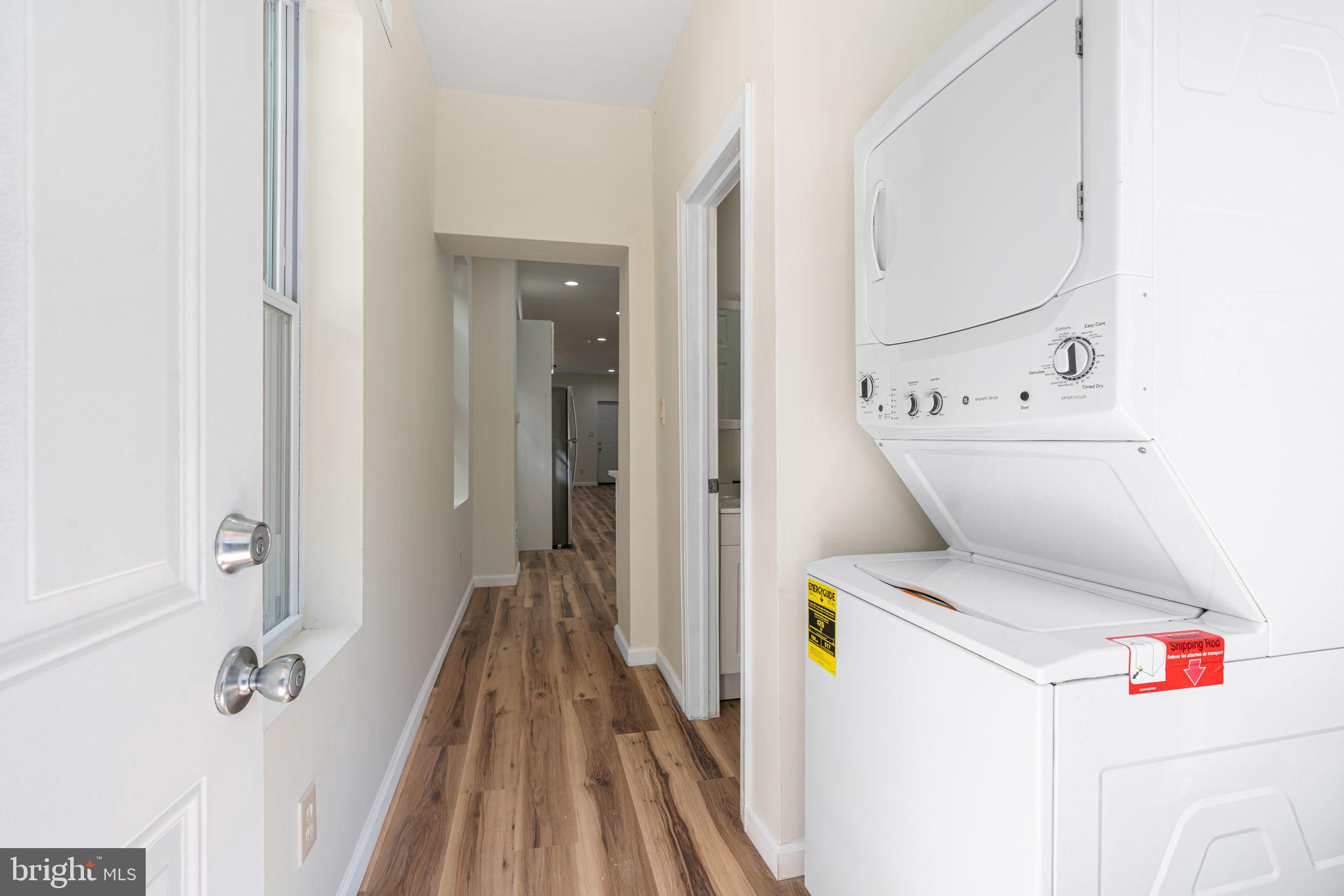 PORT RICHMOND - Residential