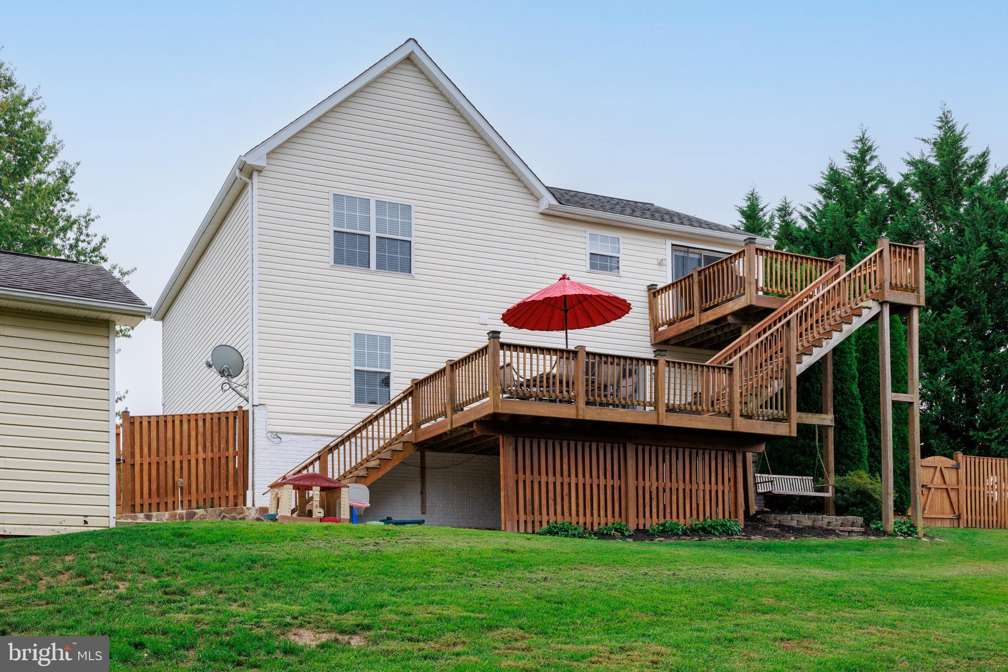 ATLEE RIDGE - Residential