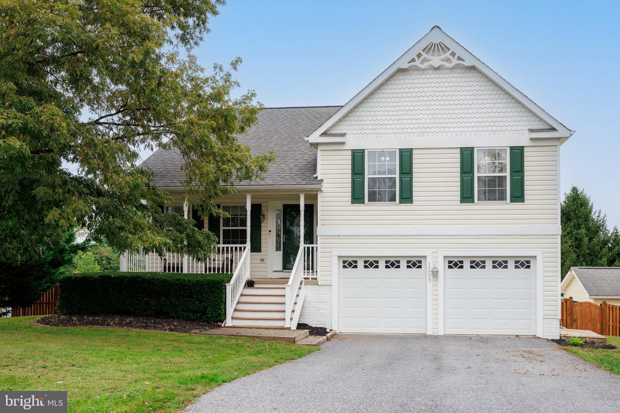 ATLEE RIDGE - Residential