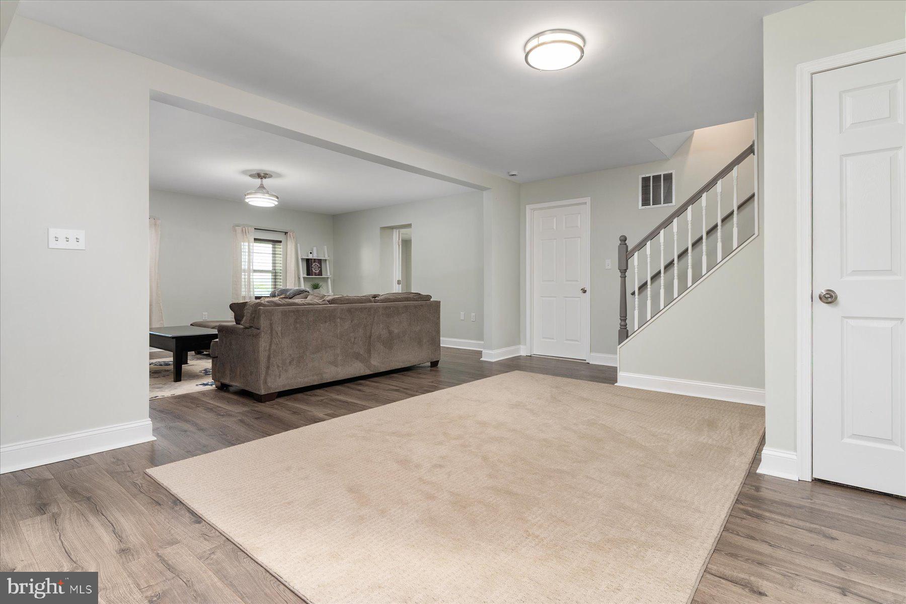 LINTHICUM HEIGHTS - Residential