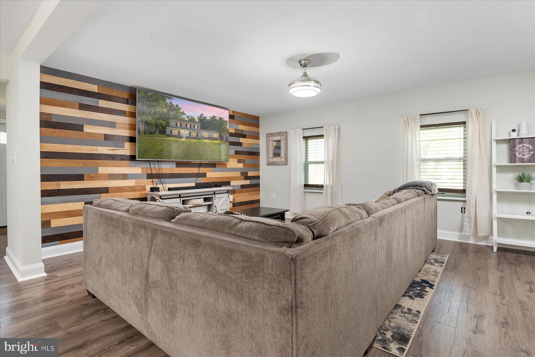 LINTHICUM HEIGHTS - Residential