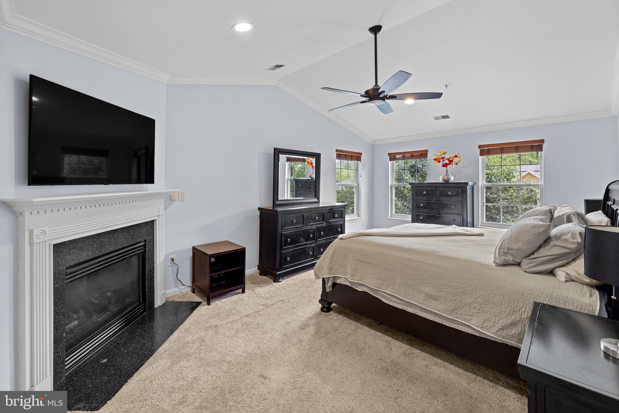 TANTALLON ON THE POTOMAC - Residential