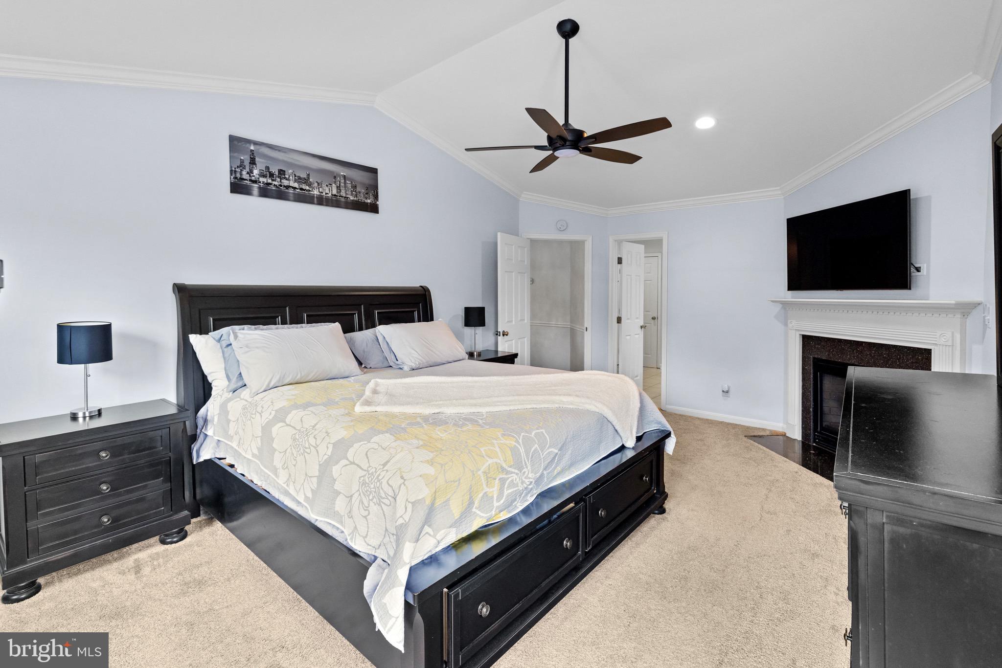 TANTALLON ON THE POTOMAC - Residential