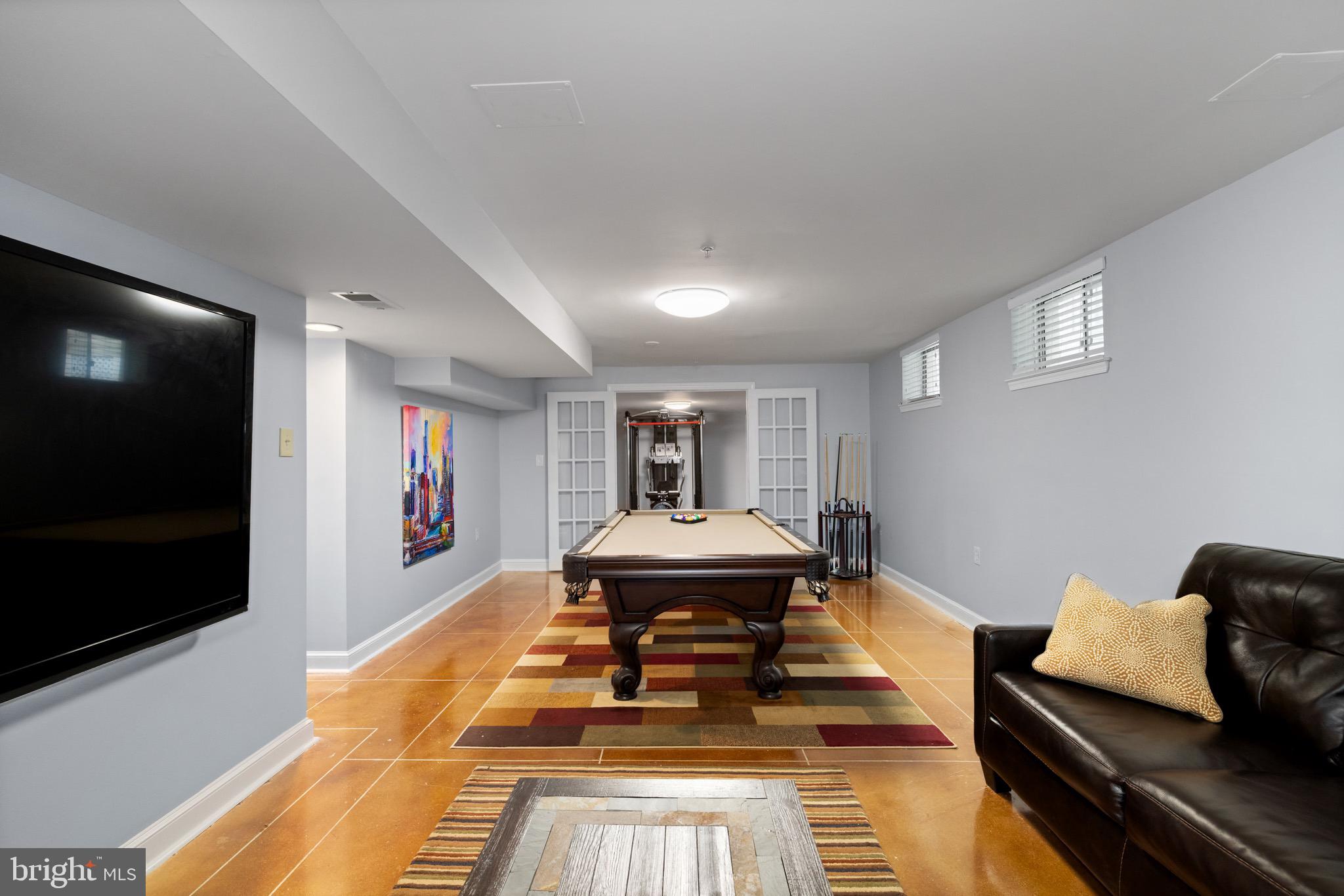 TANTALLON ON THE POTOMAC - Residential