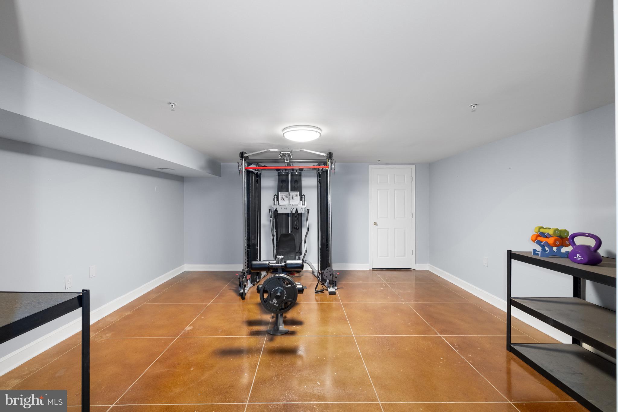 TANTALLON ON THE POTOMAC - Residential