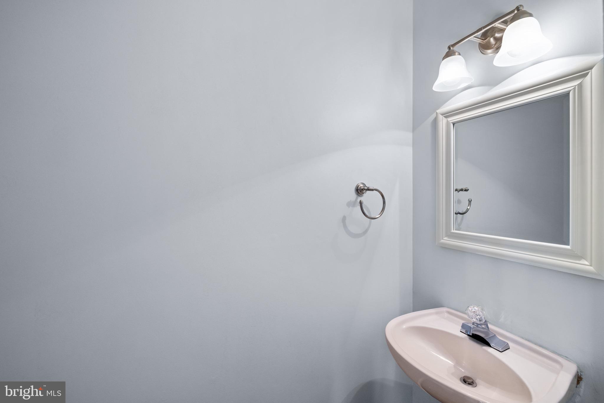 TANTALLON ON THE POTOMAC - Residential