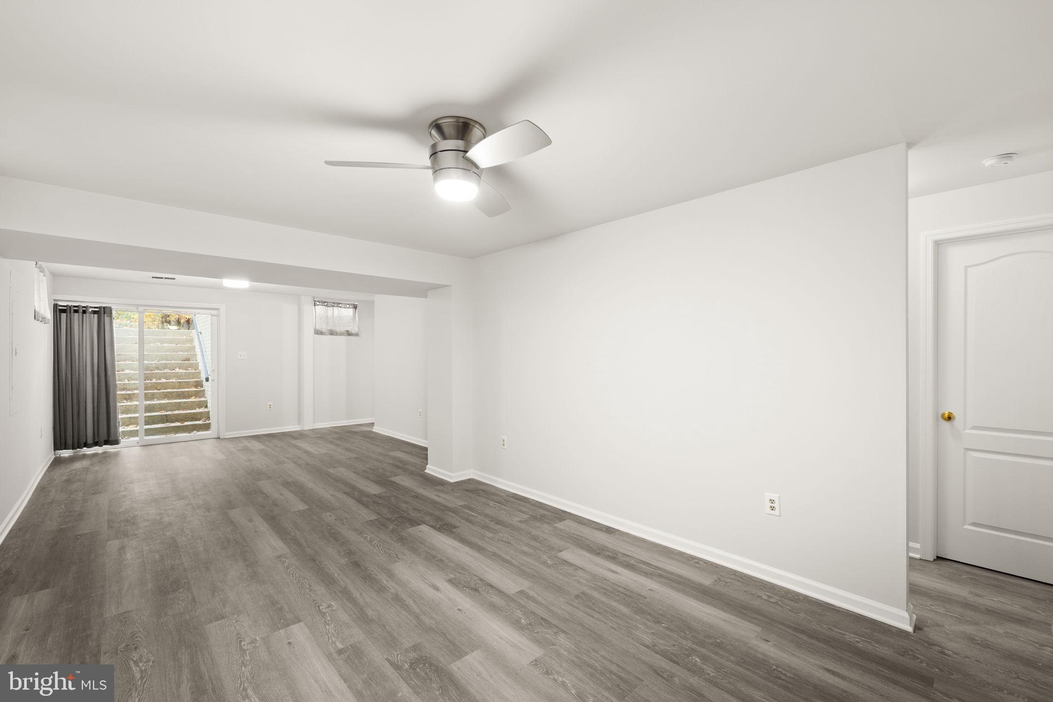 KINGSWOOD - Residential