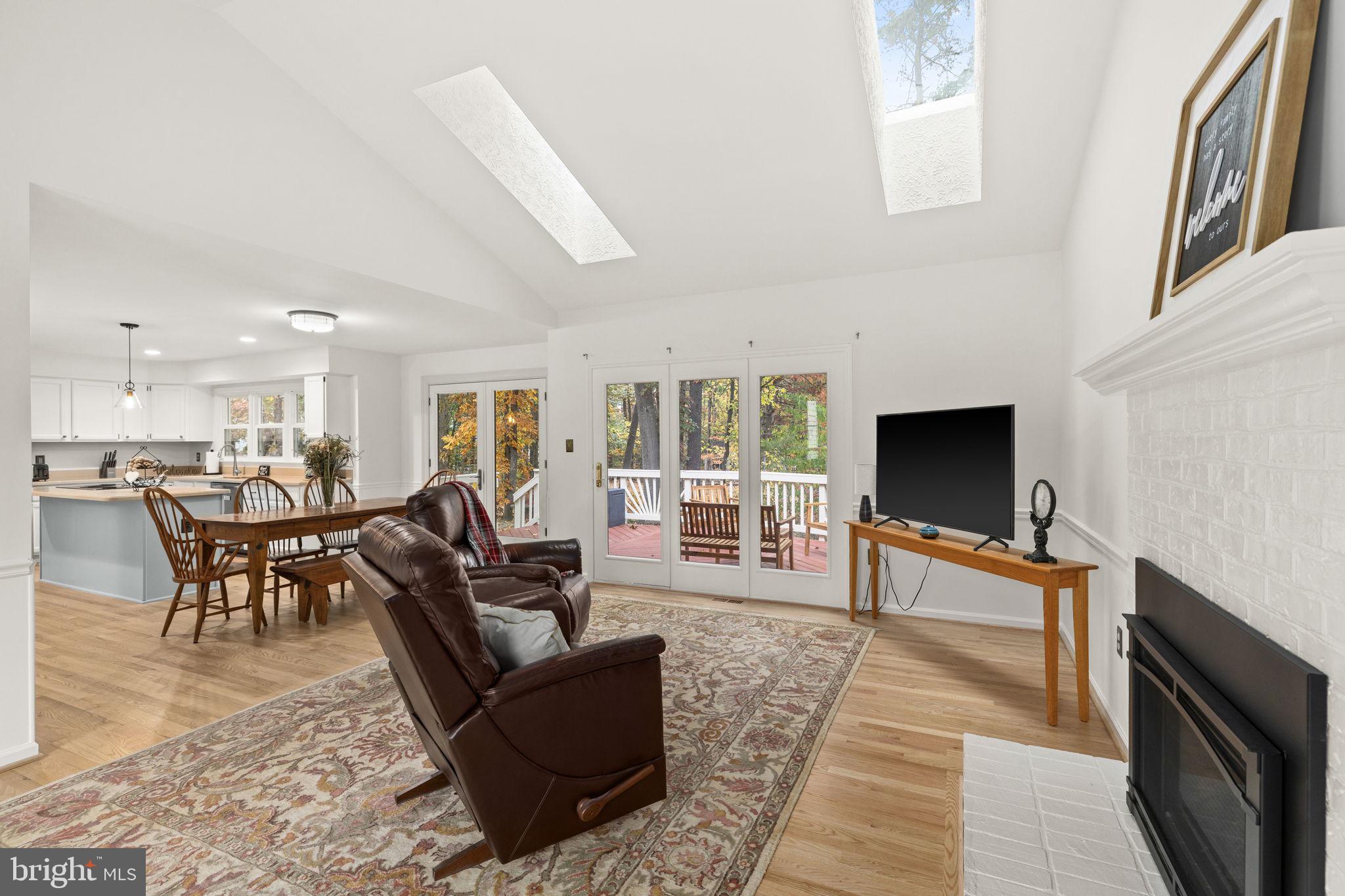 KINGSWOOD - Residential