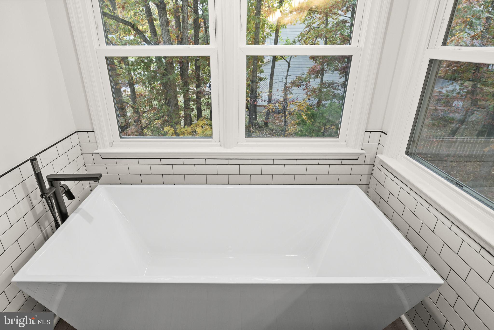 KINGSWOOD - Residential