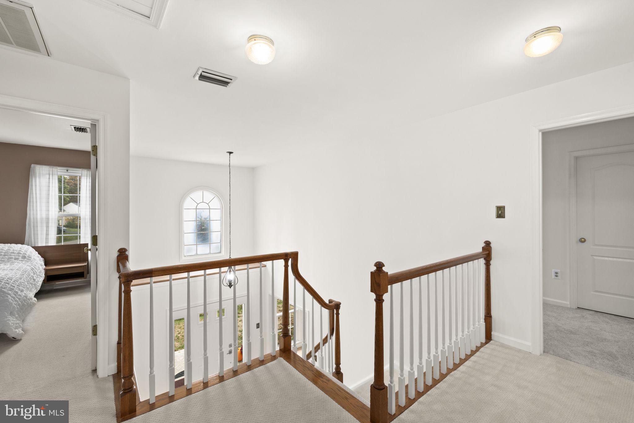 KINGSWOOD - Residential