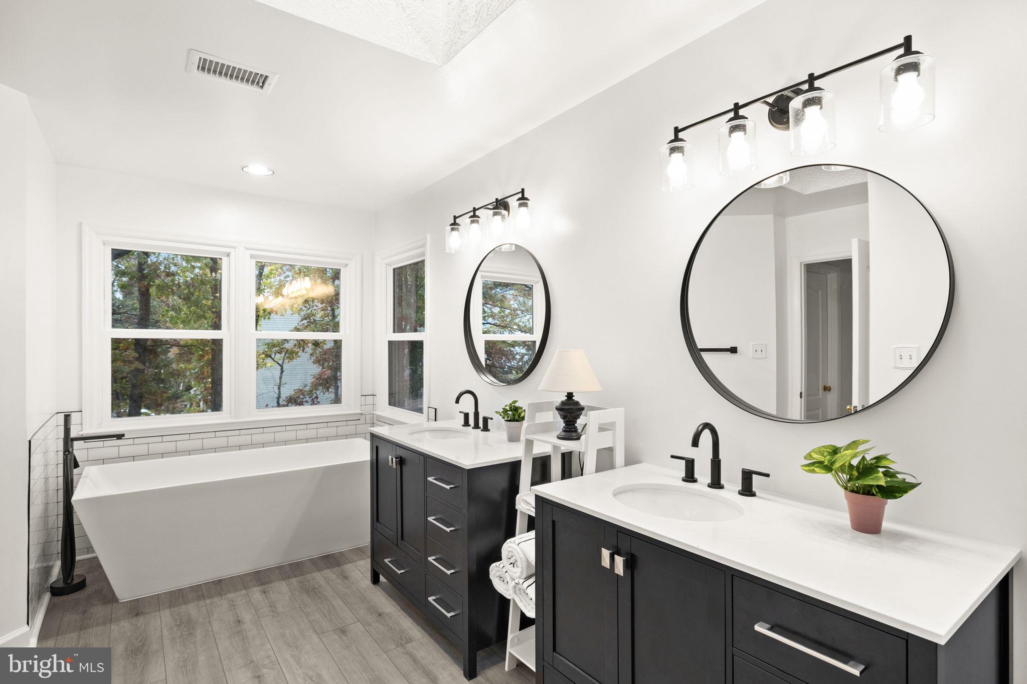 KINGSWOOD - Residential