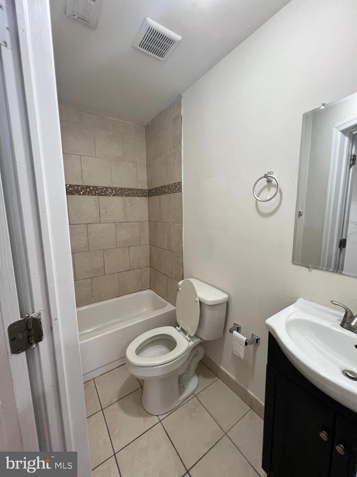 PHILADELPHIA - Residential Lease