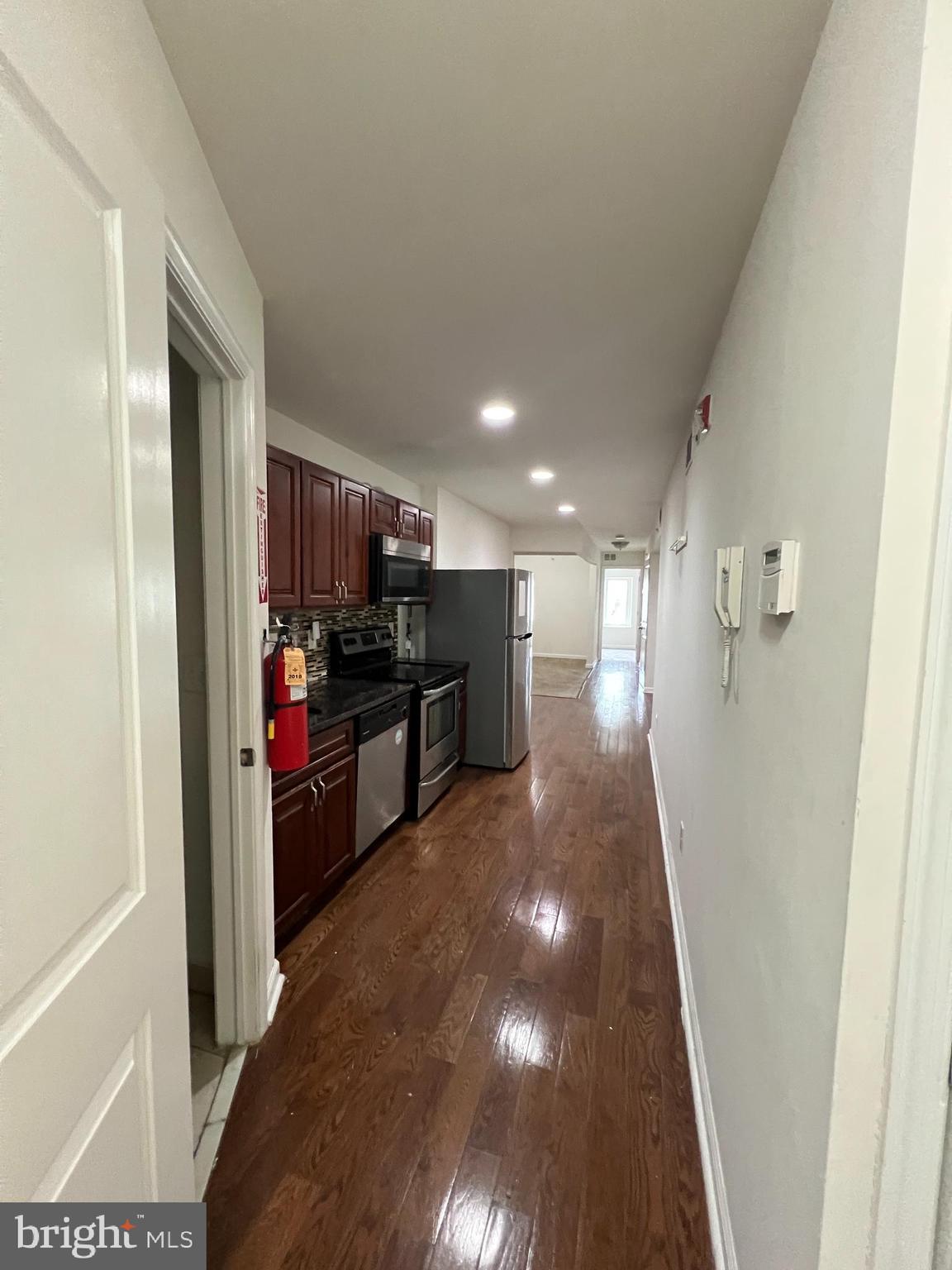 PHILADELPHIA - Residential Lease