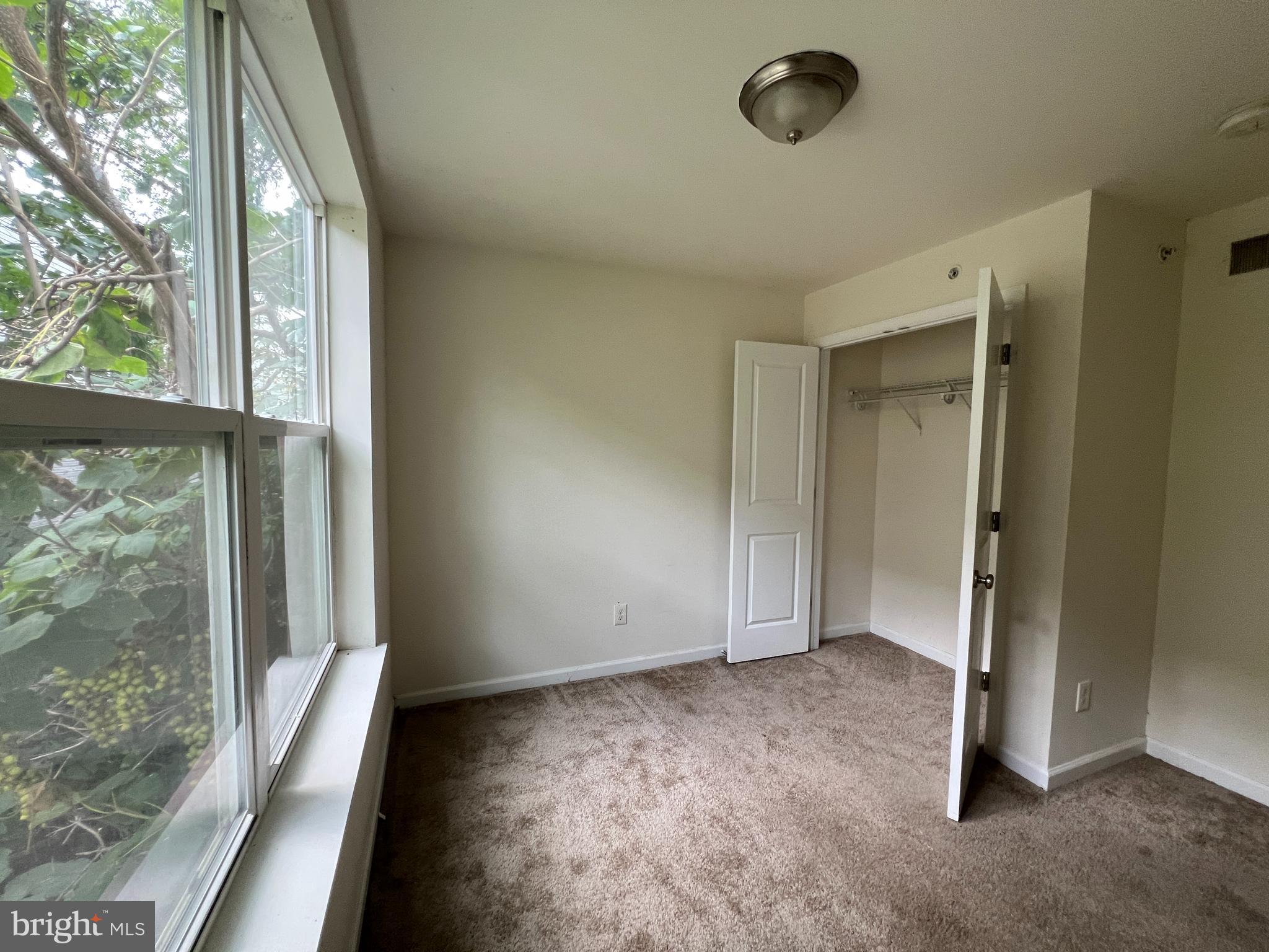 PHILADELPHIA - Residential Lease