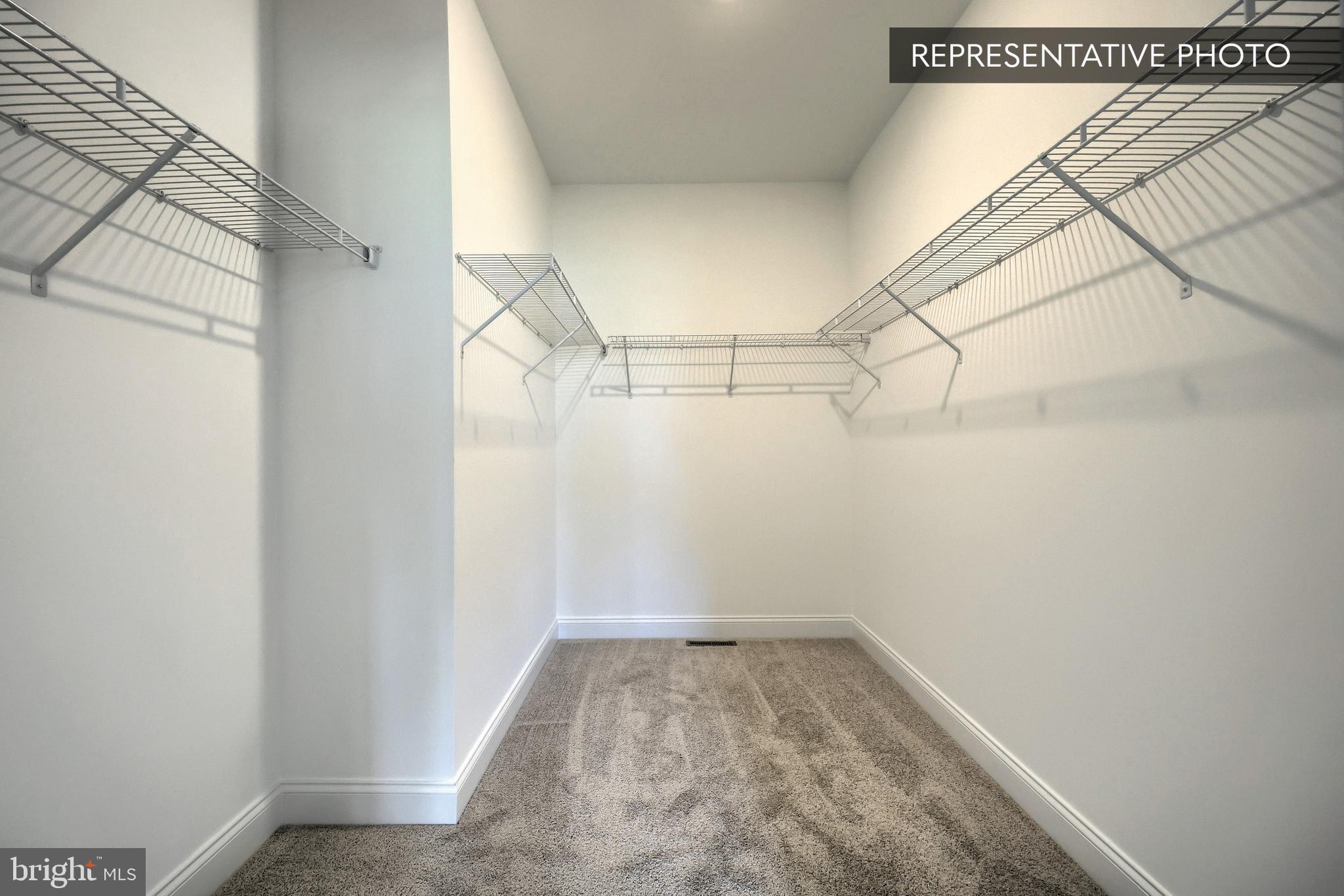 SUMMIT RIDGE - Residential