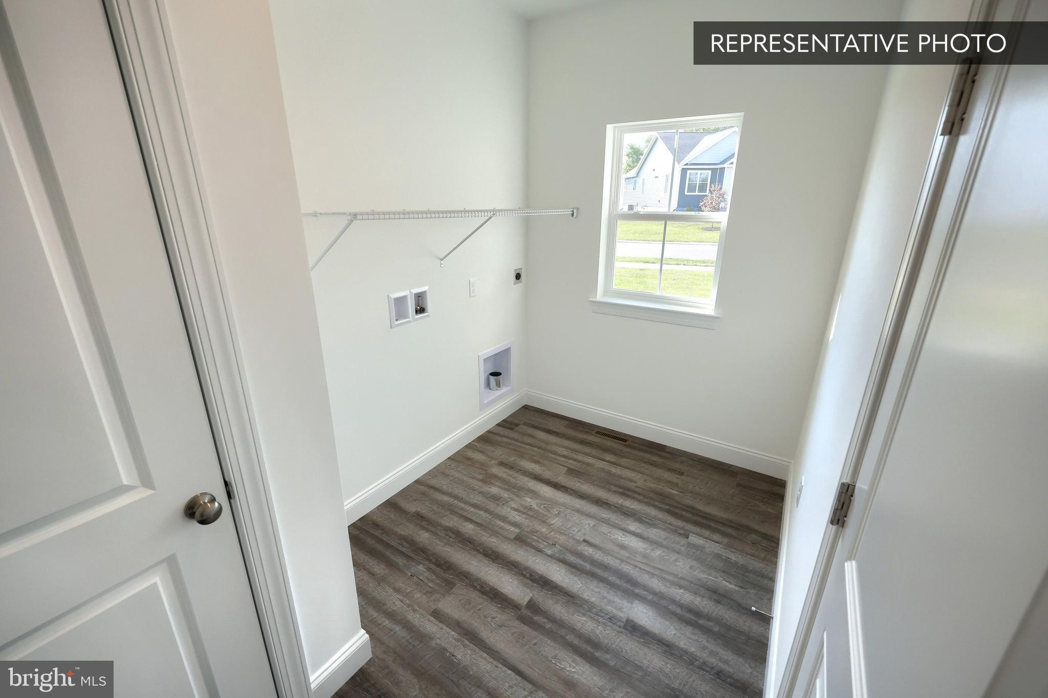 SUMMIT RIDGE - Residential