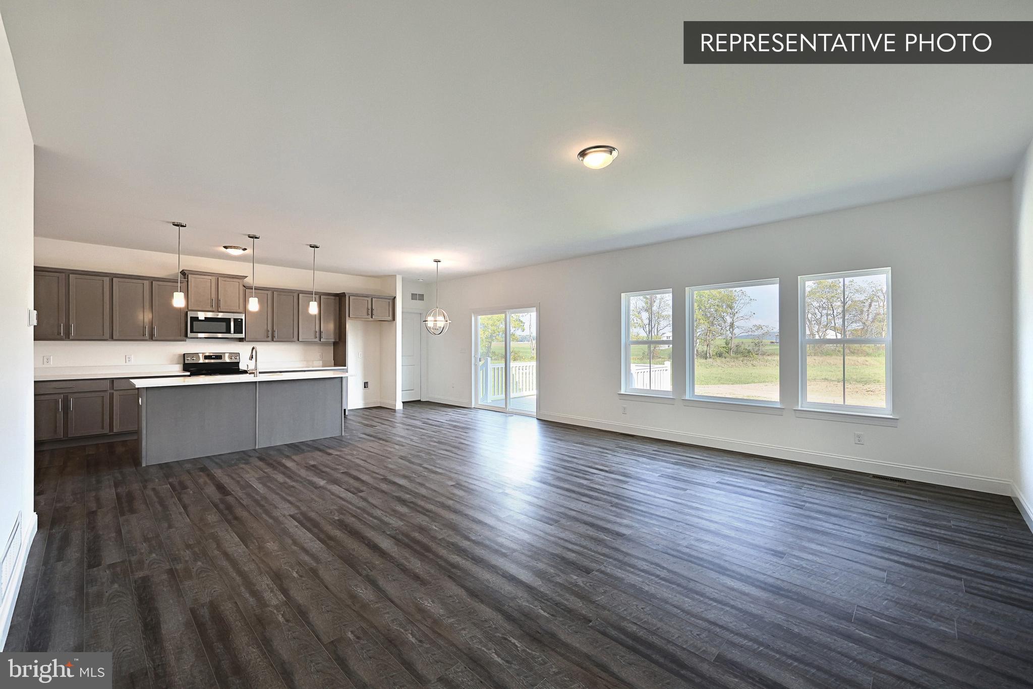 SUMMIT RIDGE - Residential