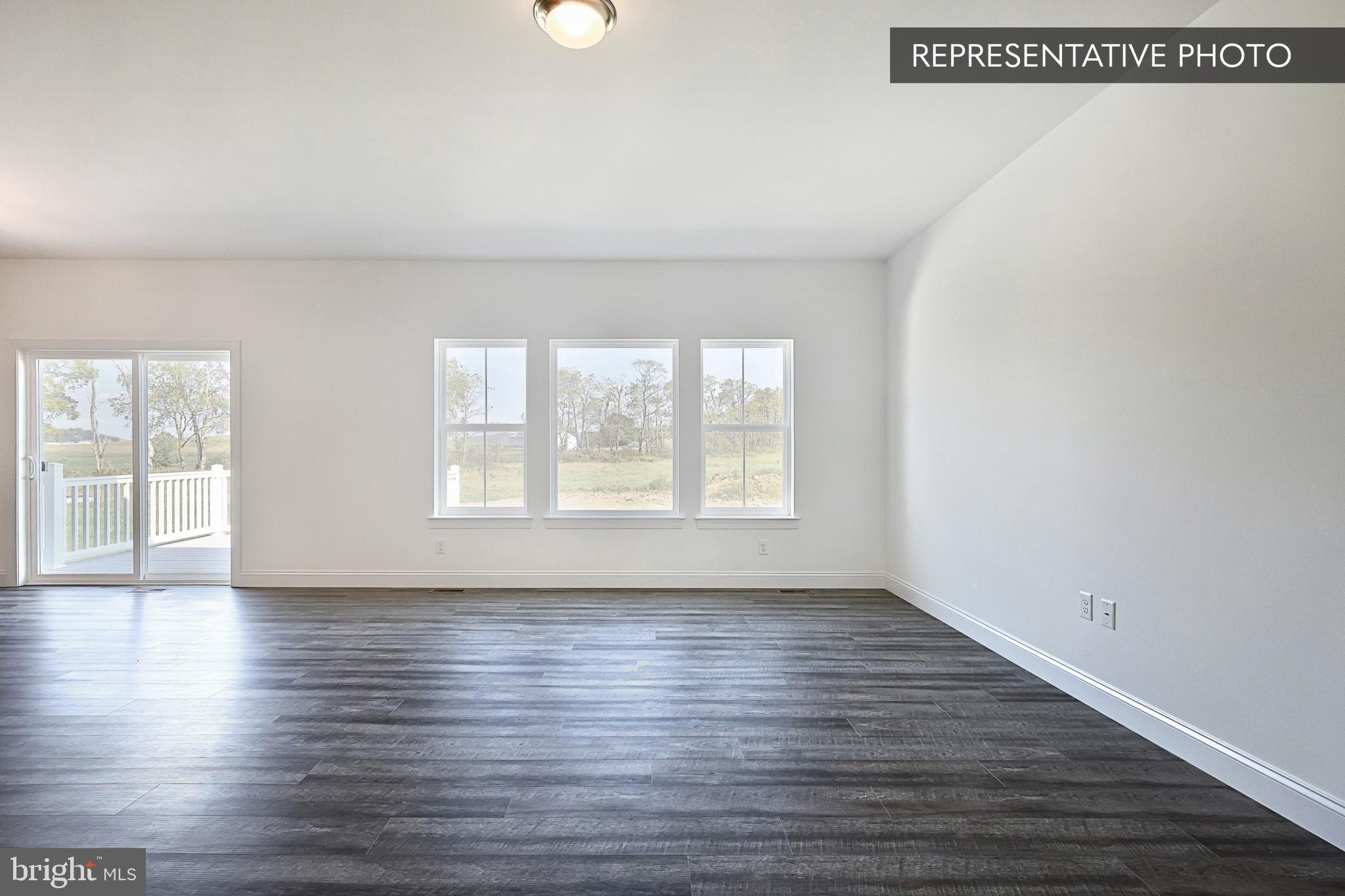 SUMMIT RIDGE - Residential