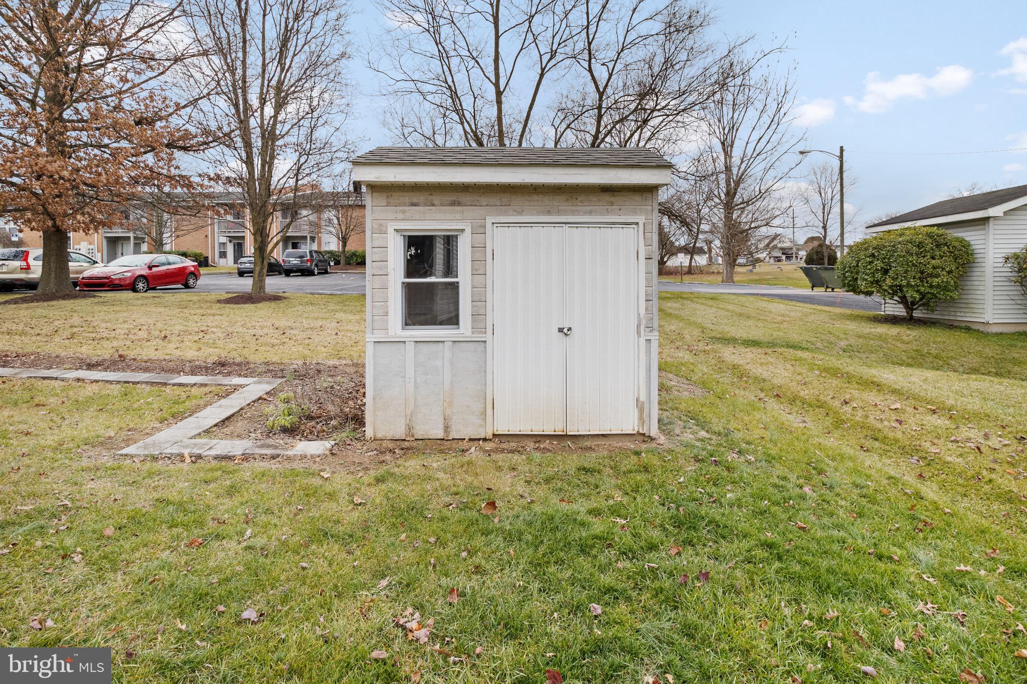 MARTINSBURG CITY - Residential