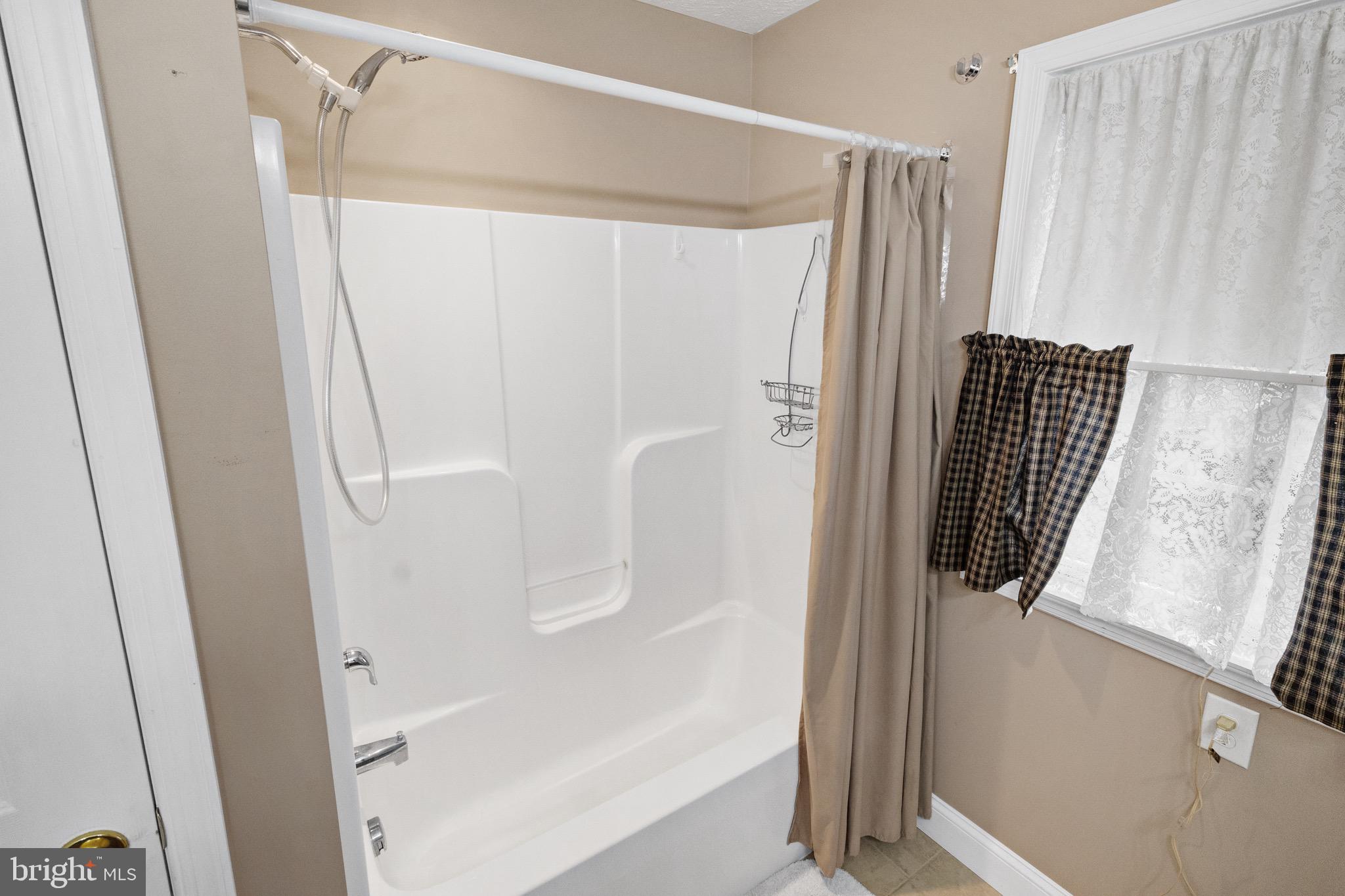 MARTINSBURG CITY - Residential