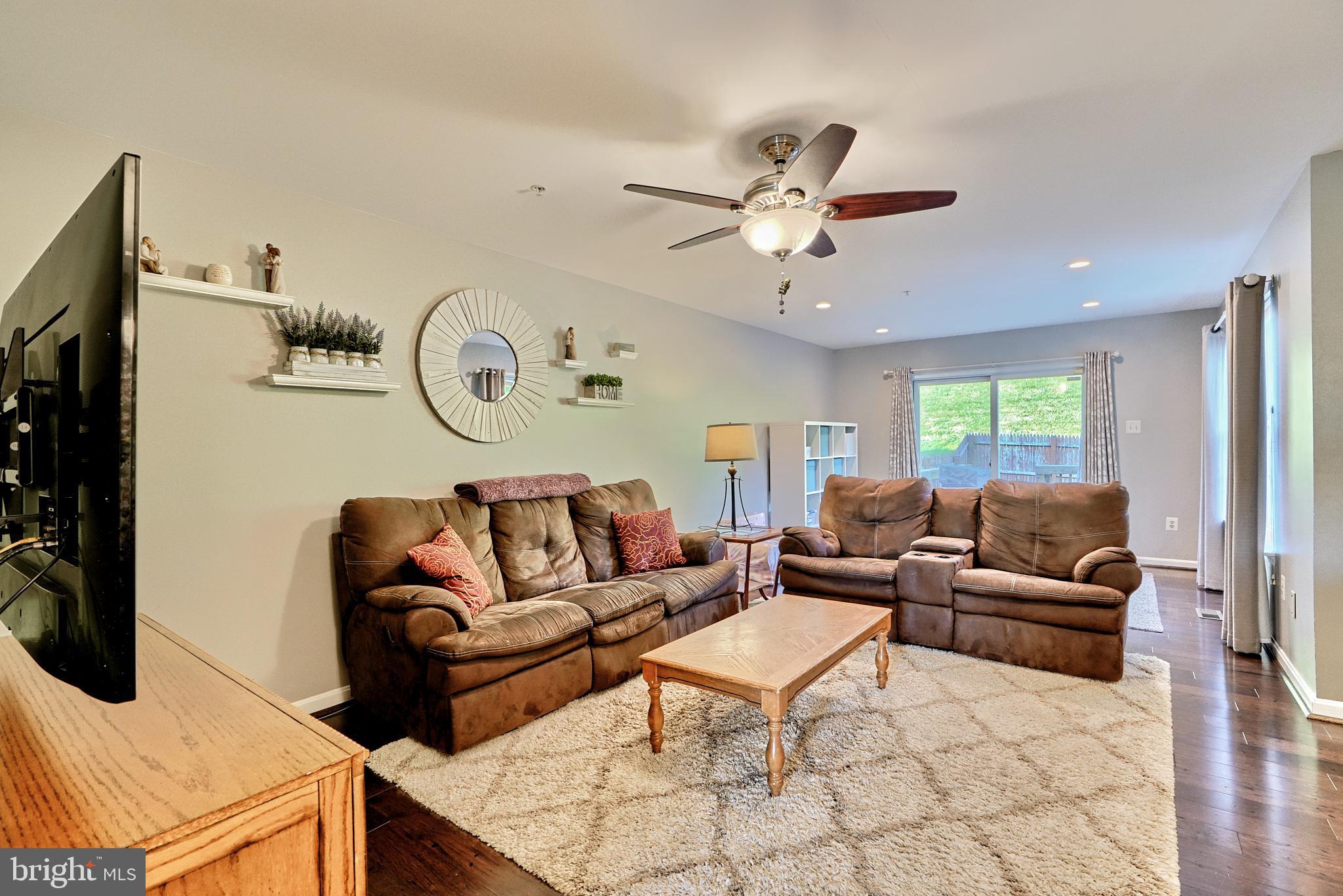 WINTERS RUN MANOR - Residential