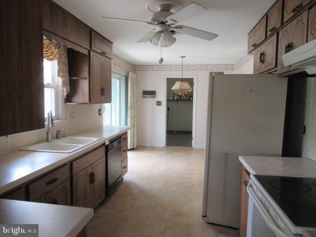 CAMP HILL - Residential