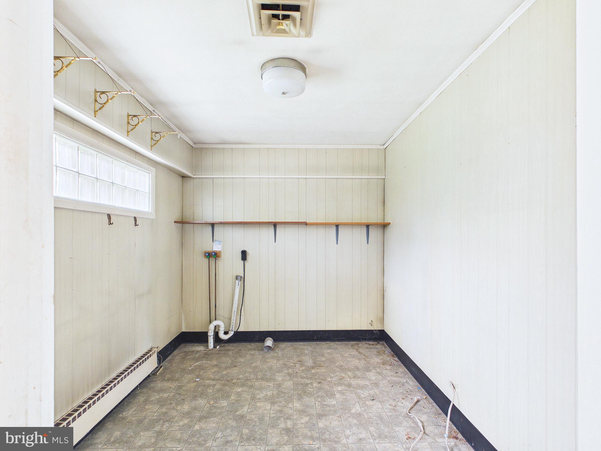 CAMP HILL - Residential