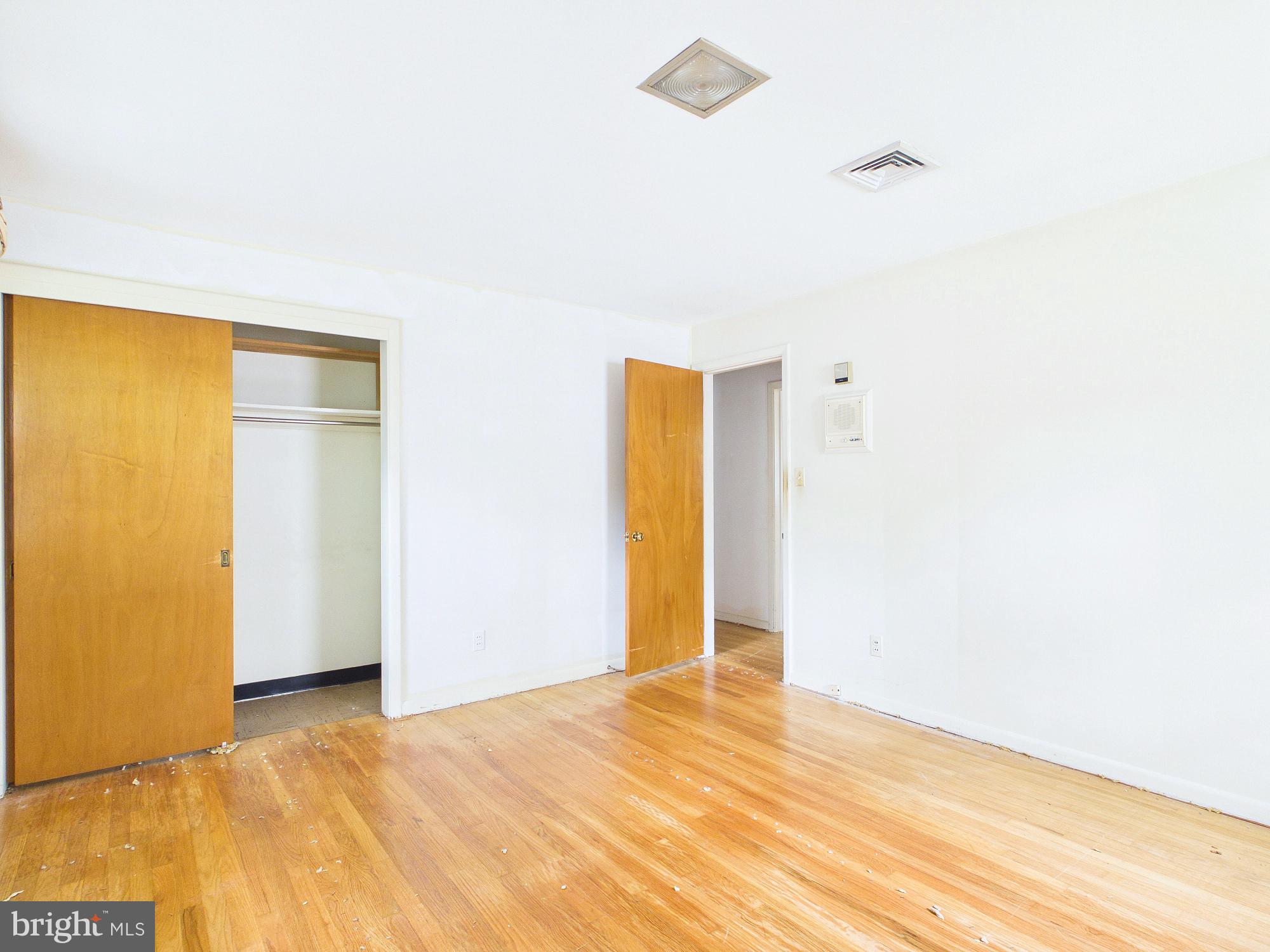 CAMP HILL - Residential