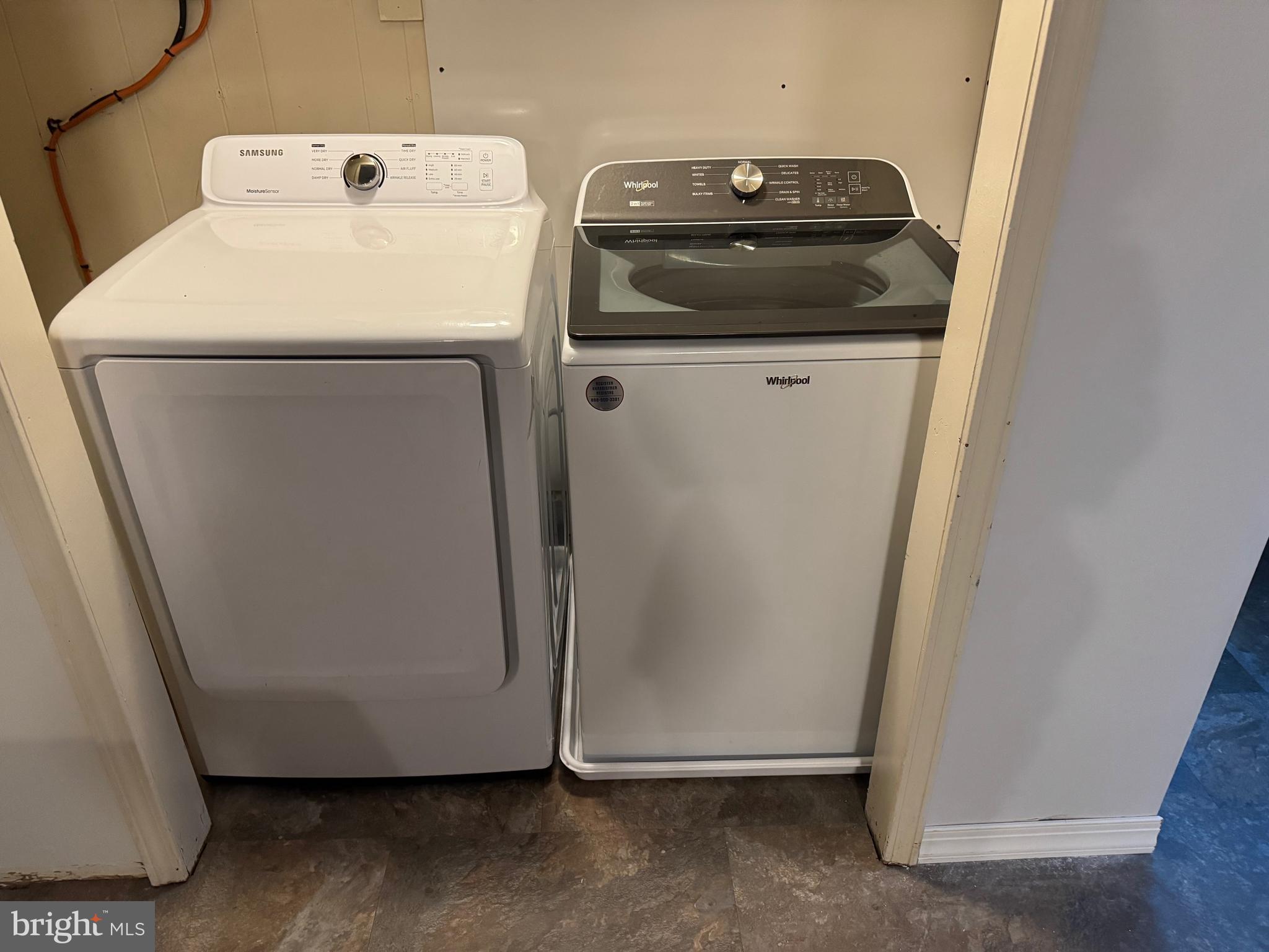 DRUM POINT - Residential