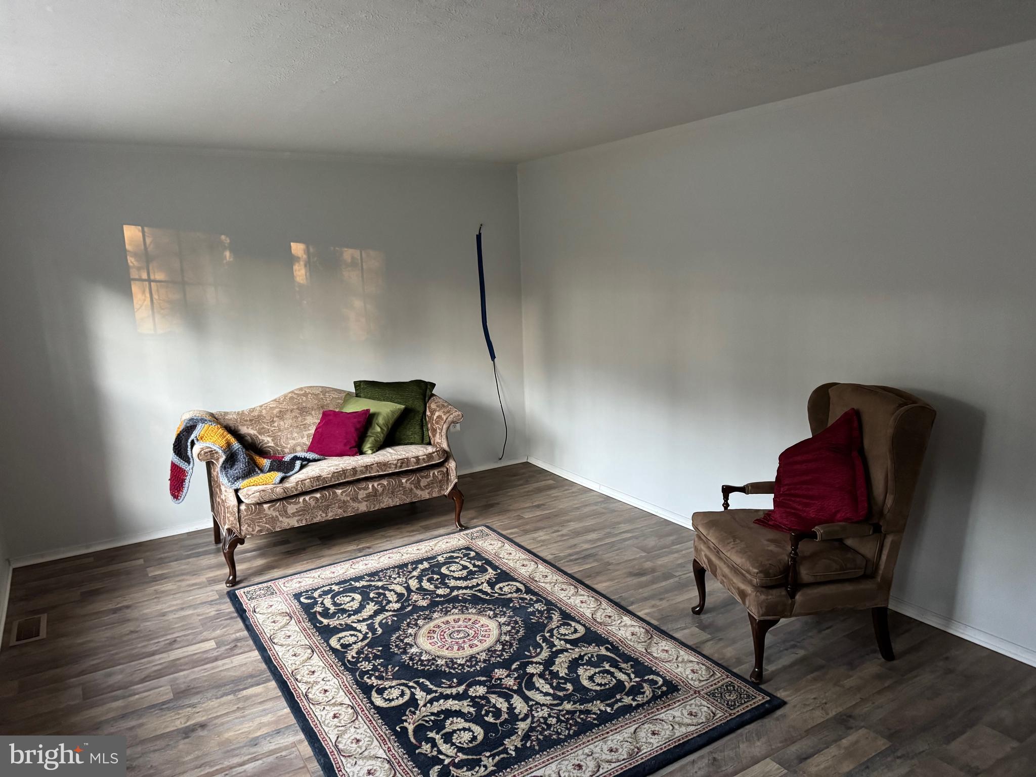 DRUM POINT - Residential