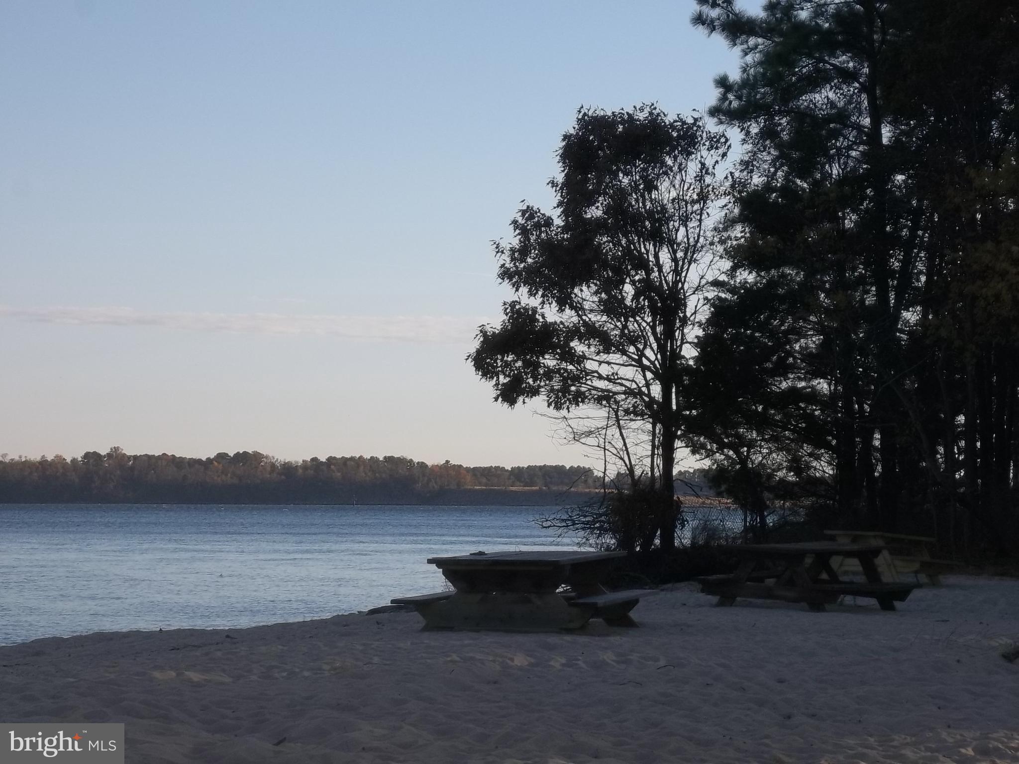 DRUM POINT - Residential