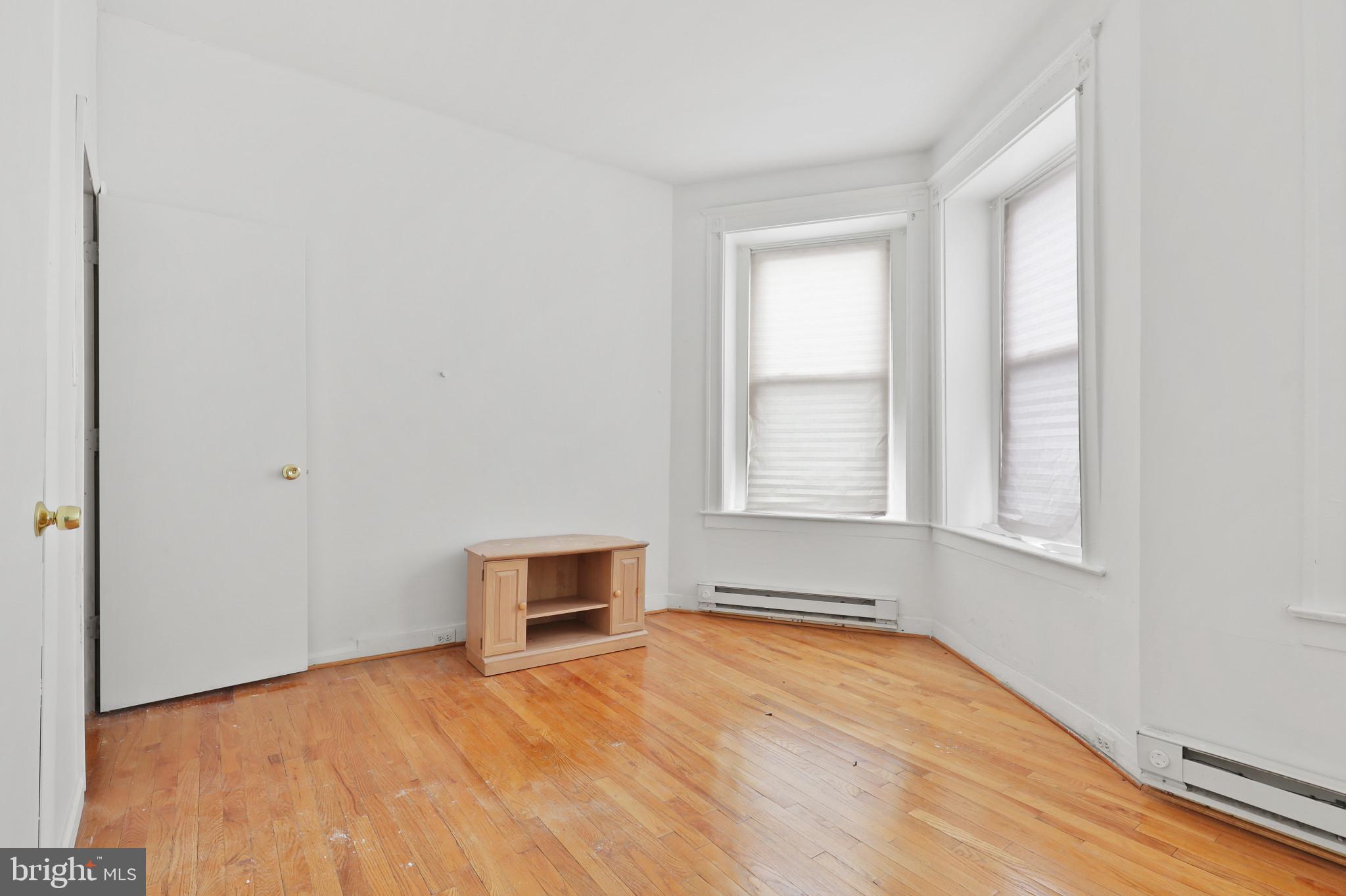 RESERVOIR HILL - Residential