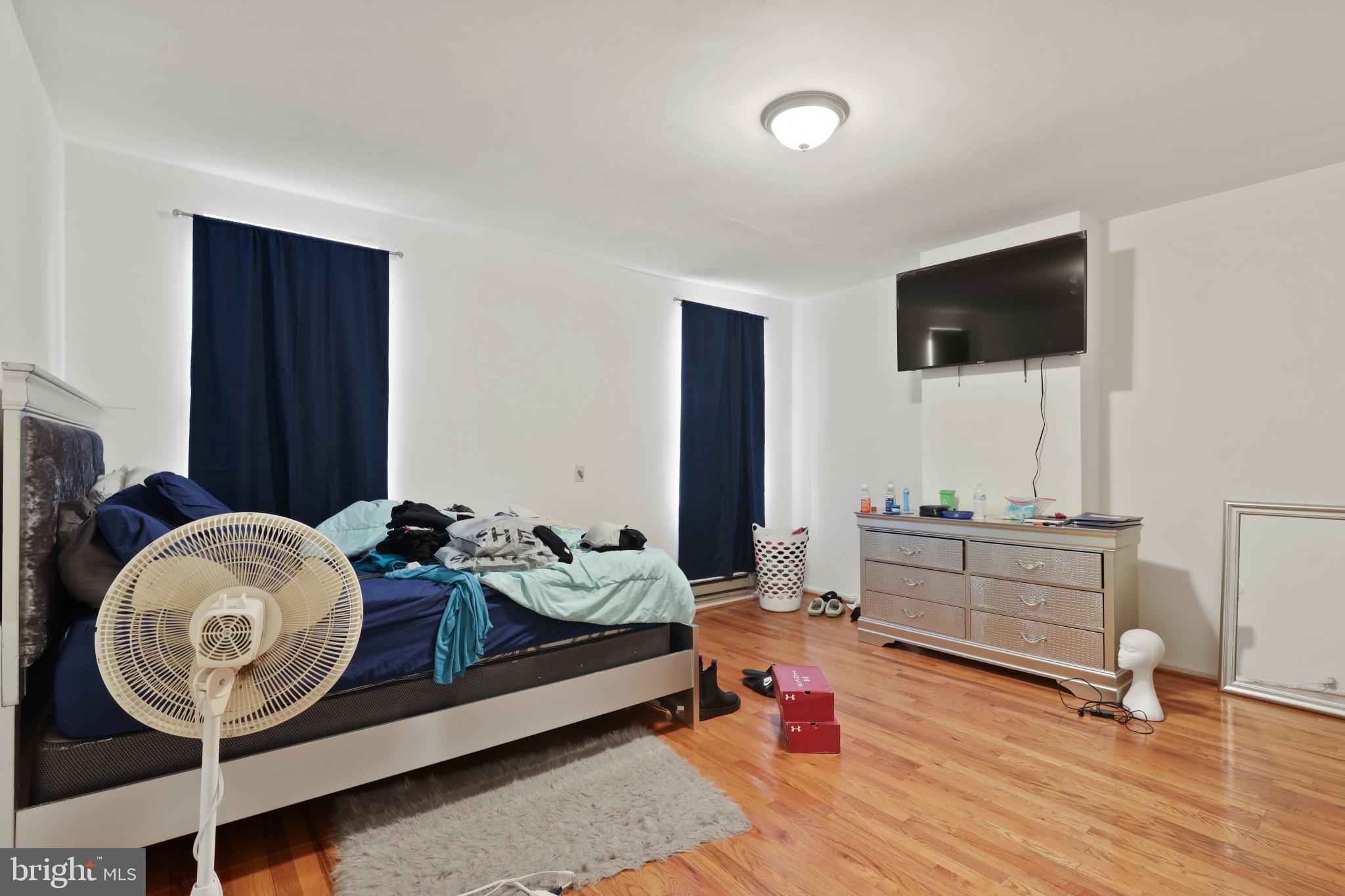 RESERVOIR HILL - Residential