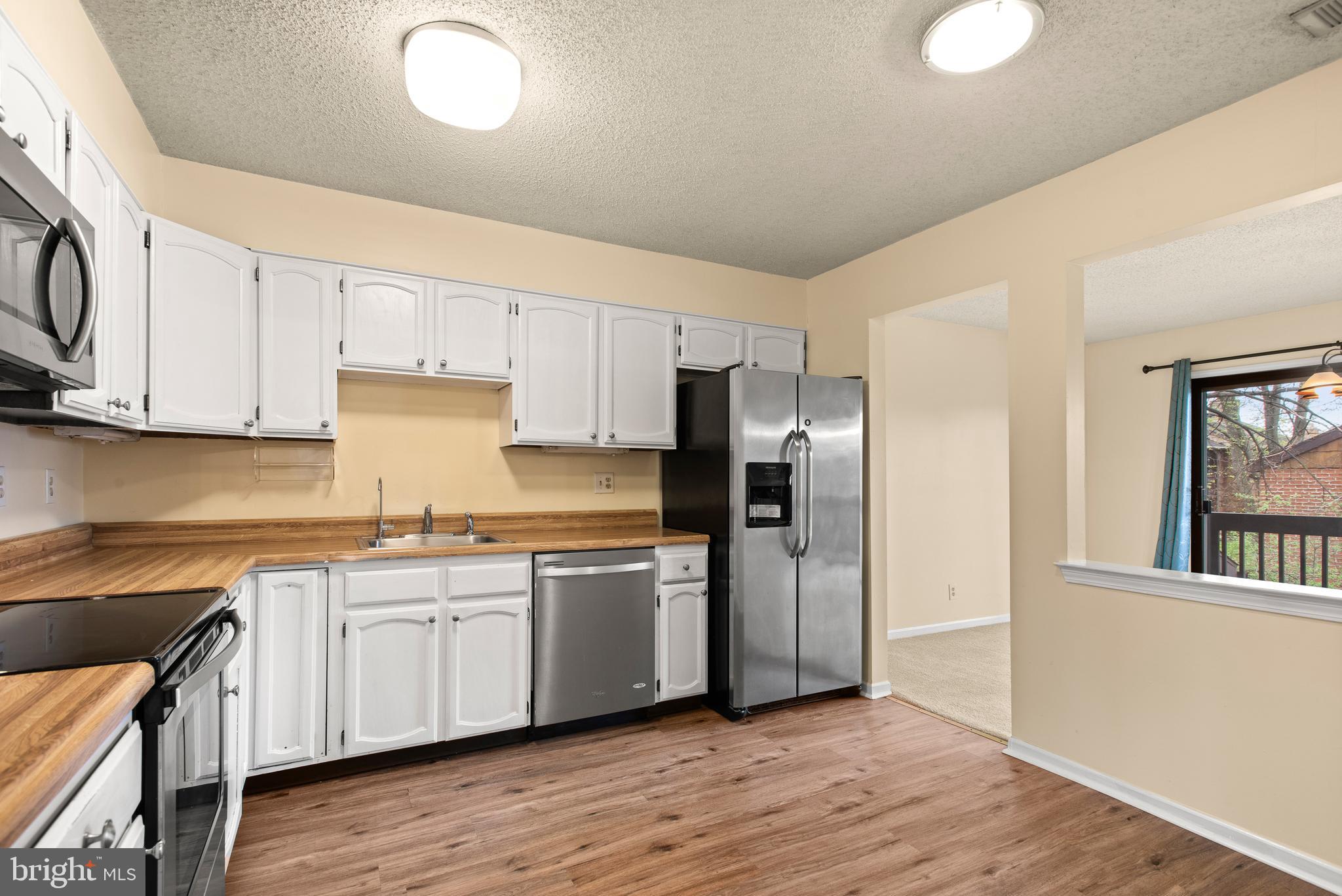 EMBASSY COURT - Residential Lease