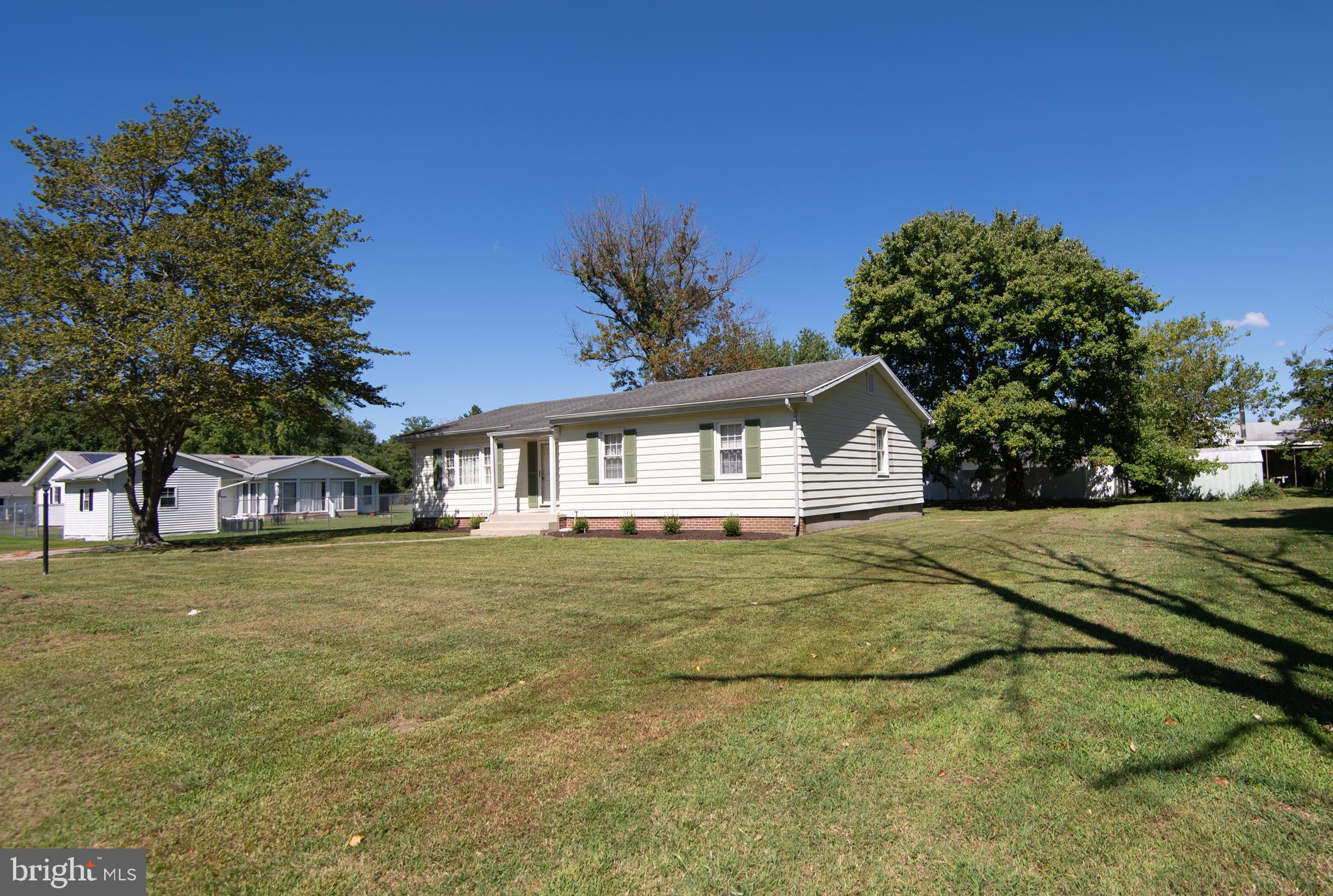 GARDEN ESTATES - Residential