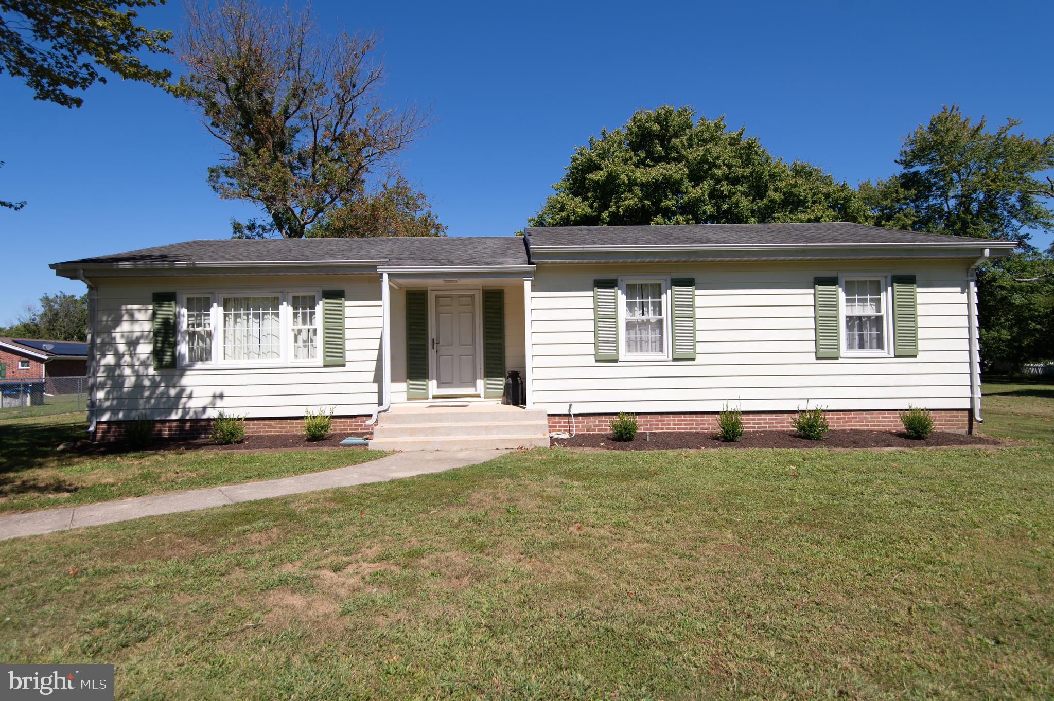 GARDEN ESTATES - Residential