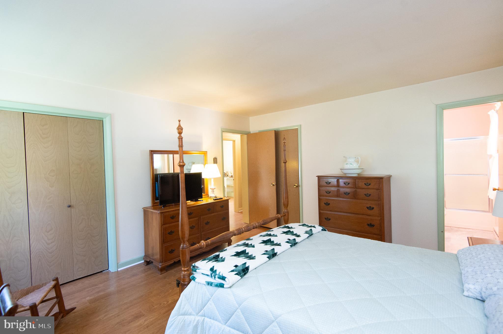 GARDEN ESTATES - Residential