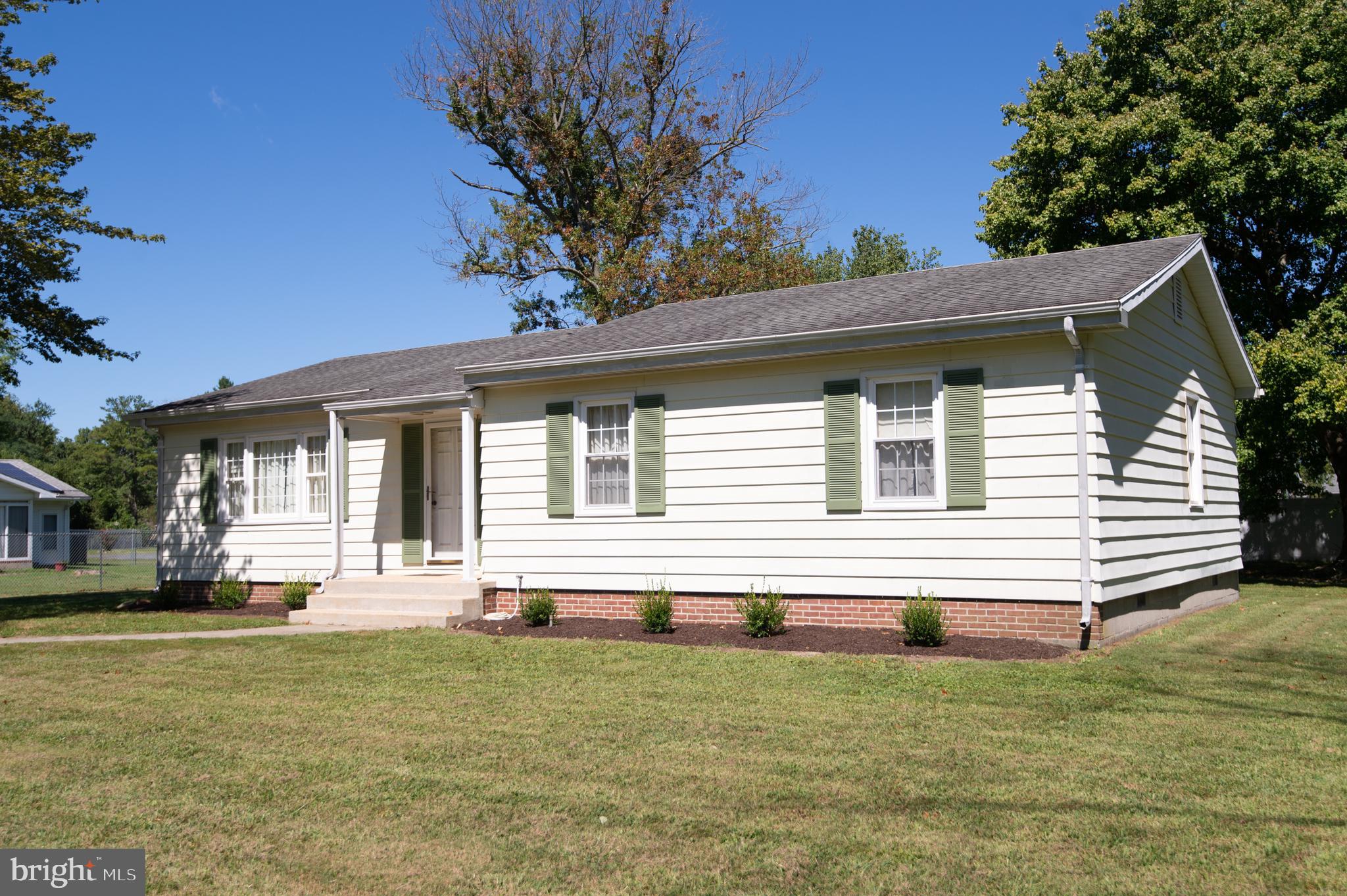 GARDEN ESTATES - Residential