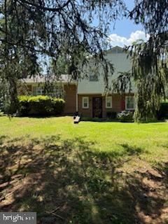 920 WAKEFIELD DRIVE