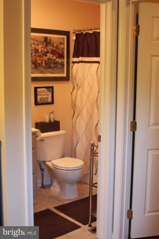 SHERWOOD COURT - Residential