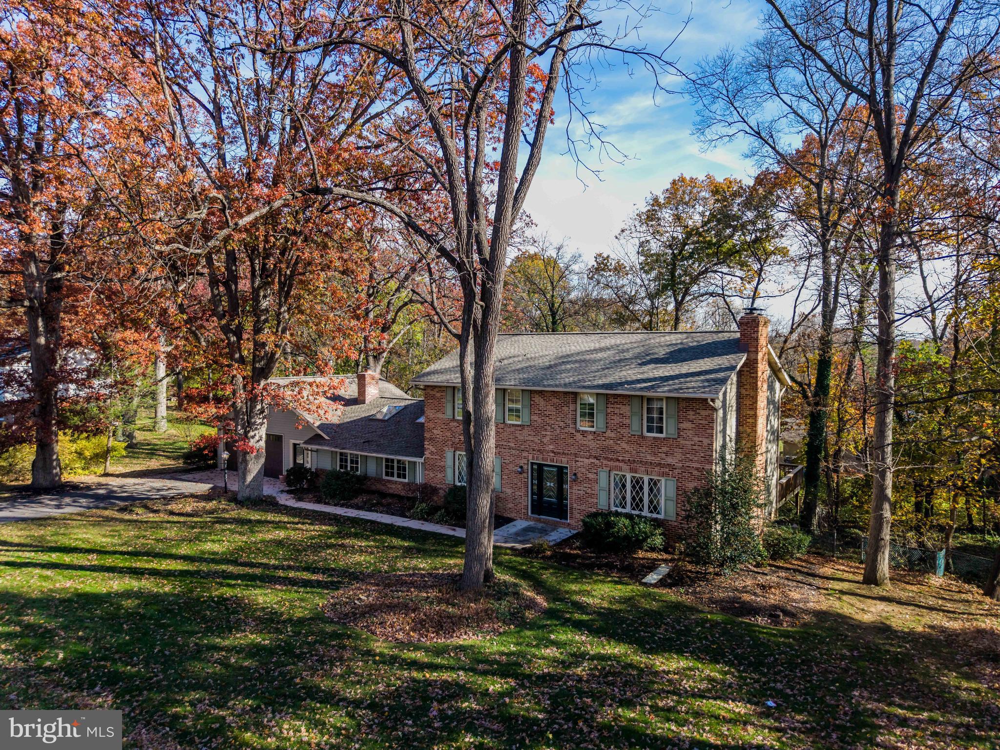 255 HICKORY ROAD