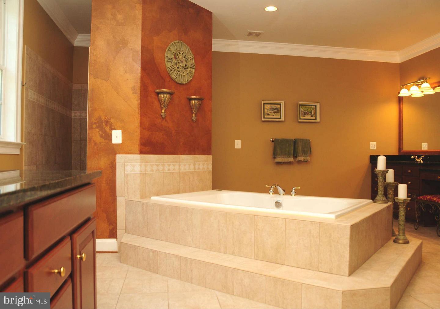 LANSDOWNE ON THE POTOMAC - Residential Lease