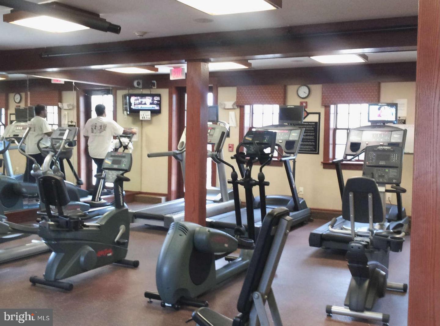 LANSDOWNE ON THE POTOMAC - Residential Lease