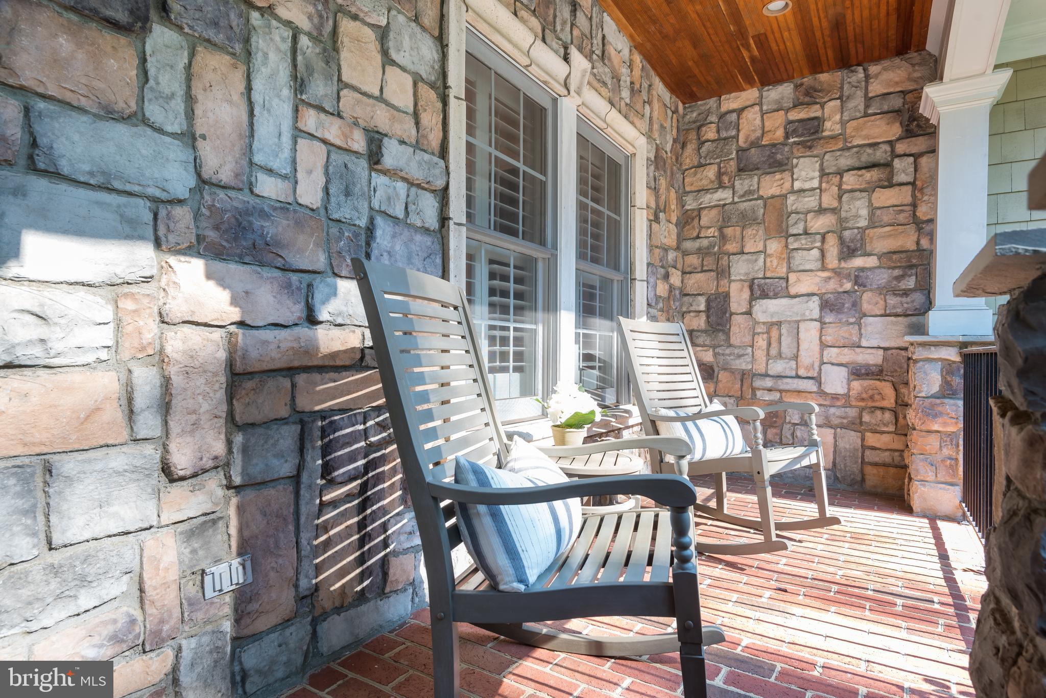 SLEEPY HOLLOW - Residential