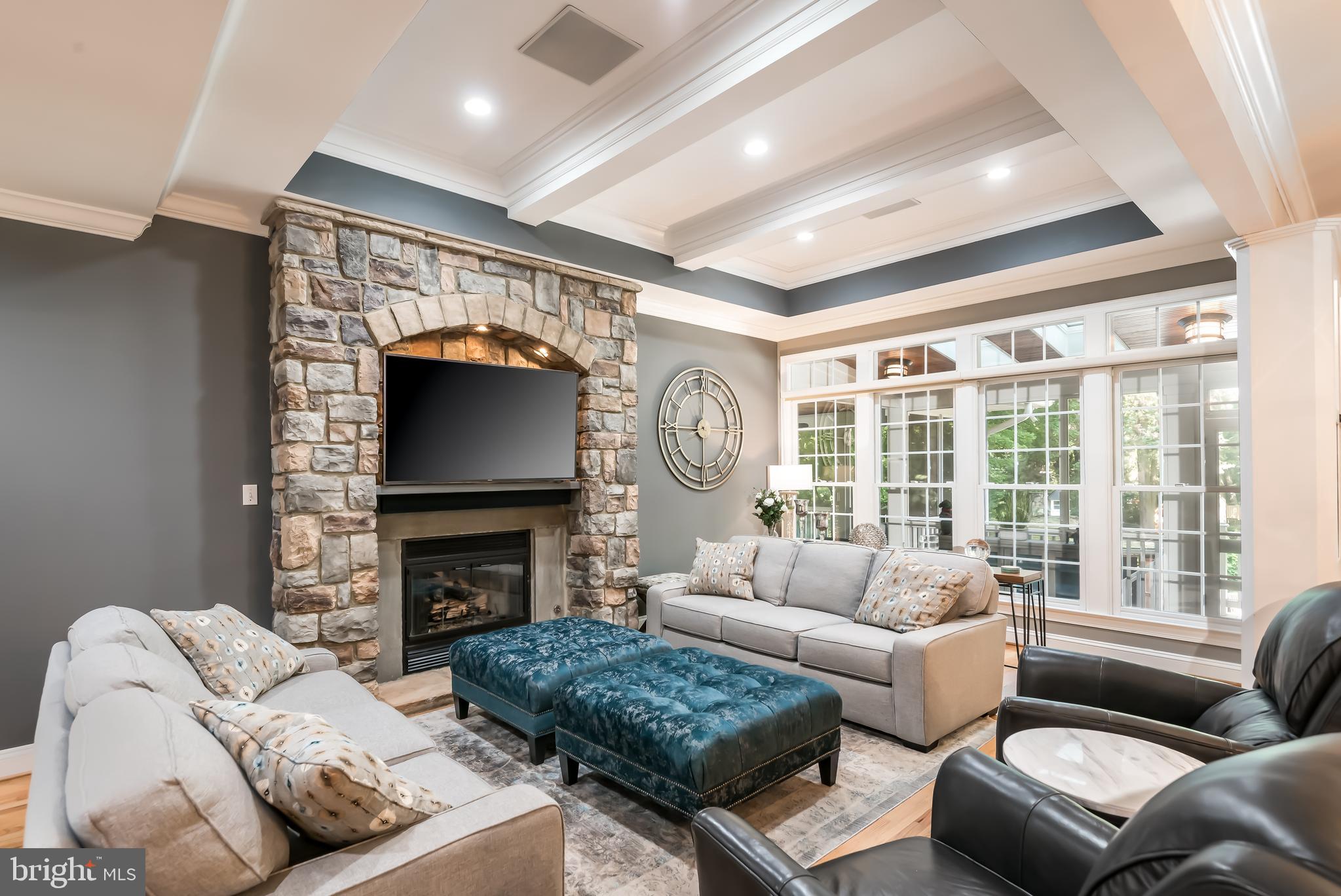 SLEEPY HOLLOW - Residential